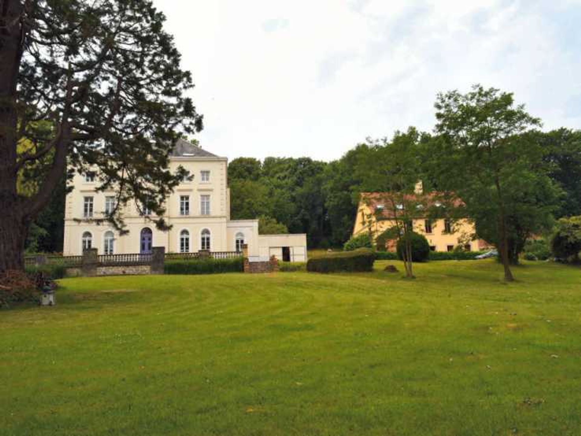 Casa nel Boulogne-sur-Mer, Alta Francia 10835876