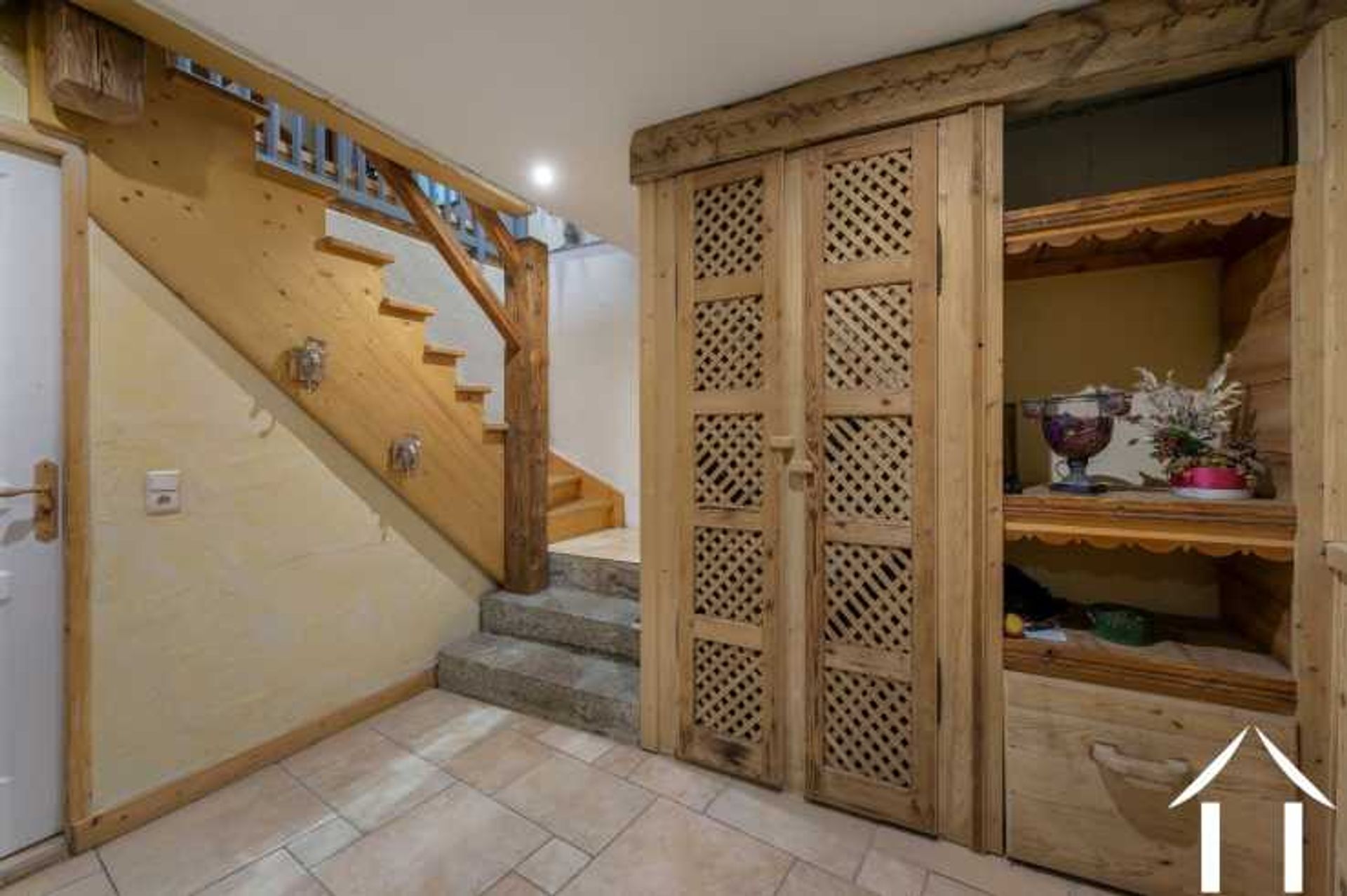 Huis in Saint-Gervais-les-Bains, Auvergne-Rhône-Alpes 10835918