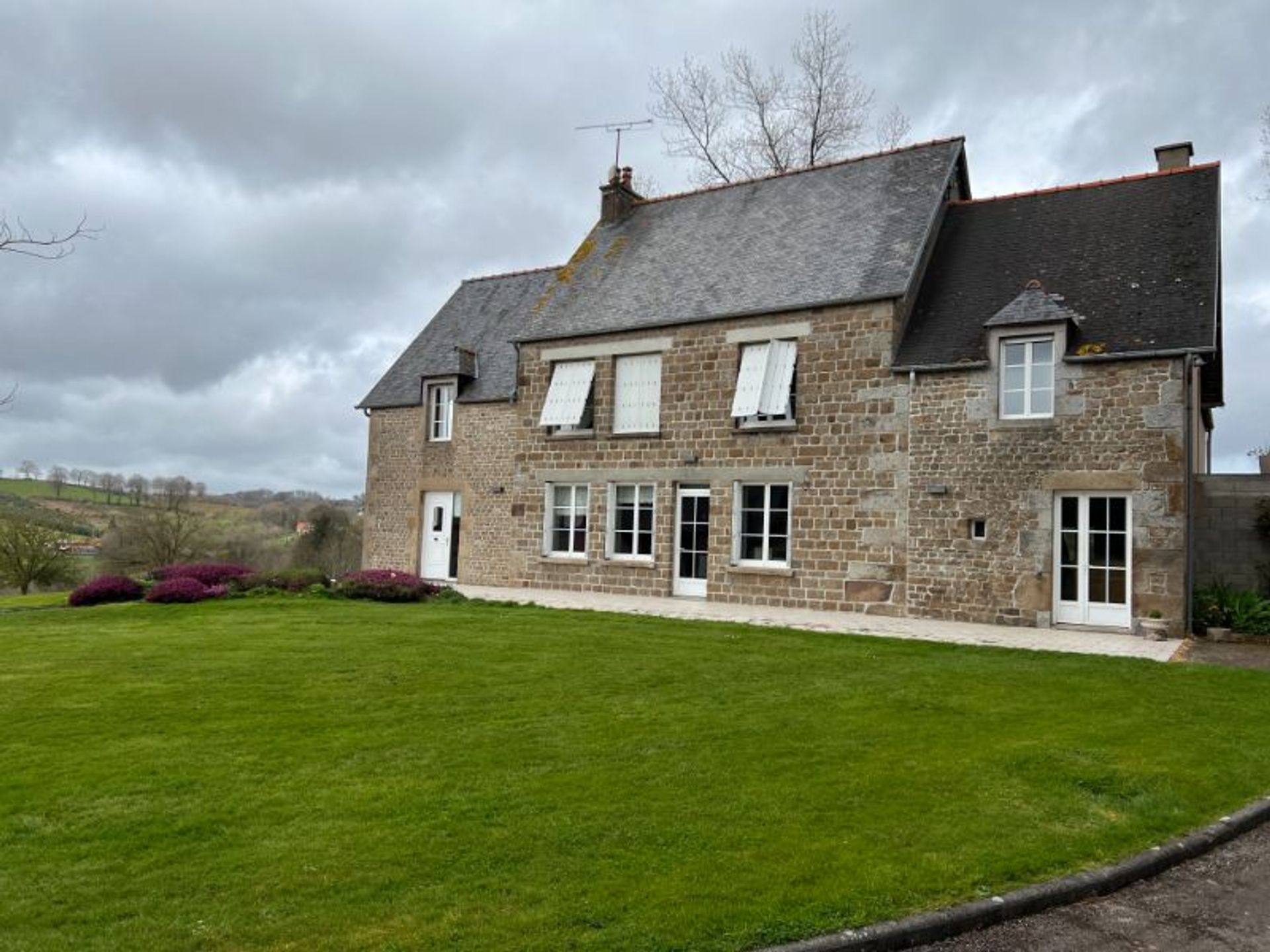 casa en Vengeons, Normandie 10835995