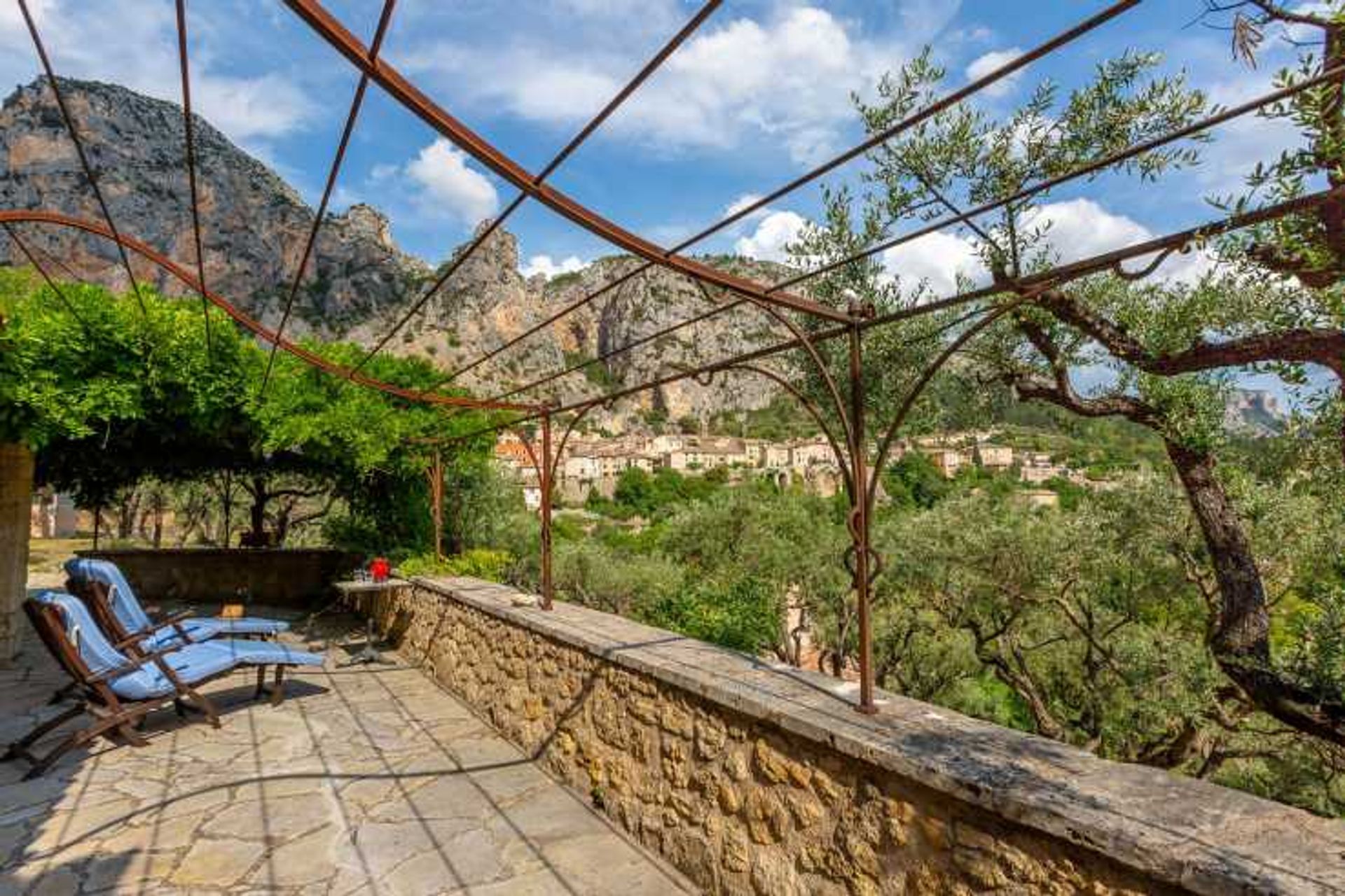 Haus im Moustiers-Sainte-Marie, Provence-Alpes-Côte d'Azur 10836068