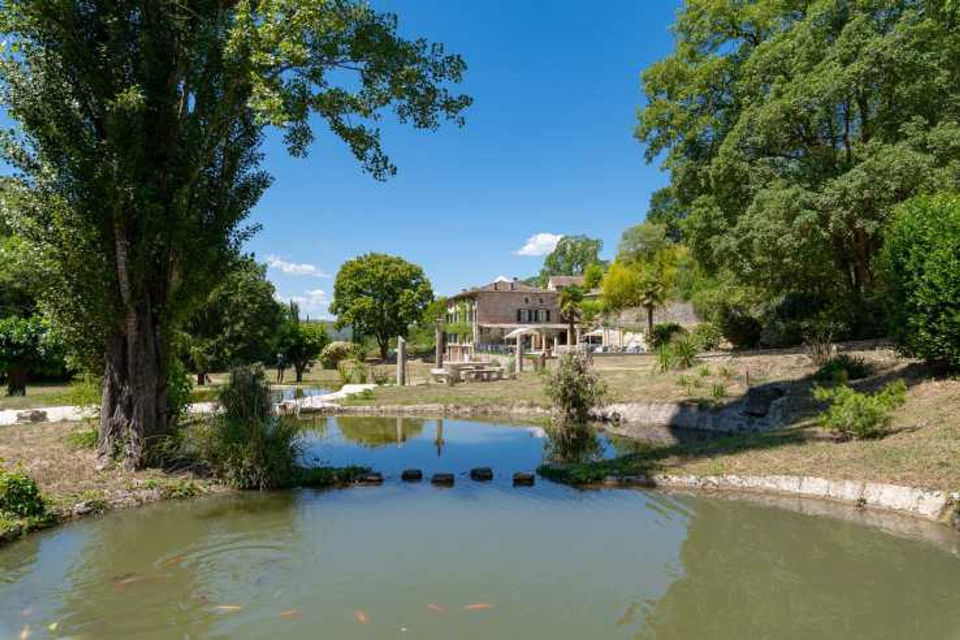 Rumah di Callian, Provence-Alpes-Cote d'Azur 10836090