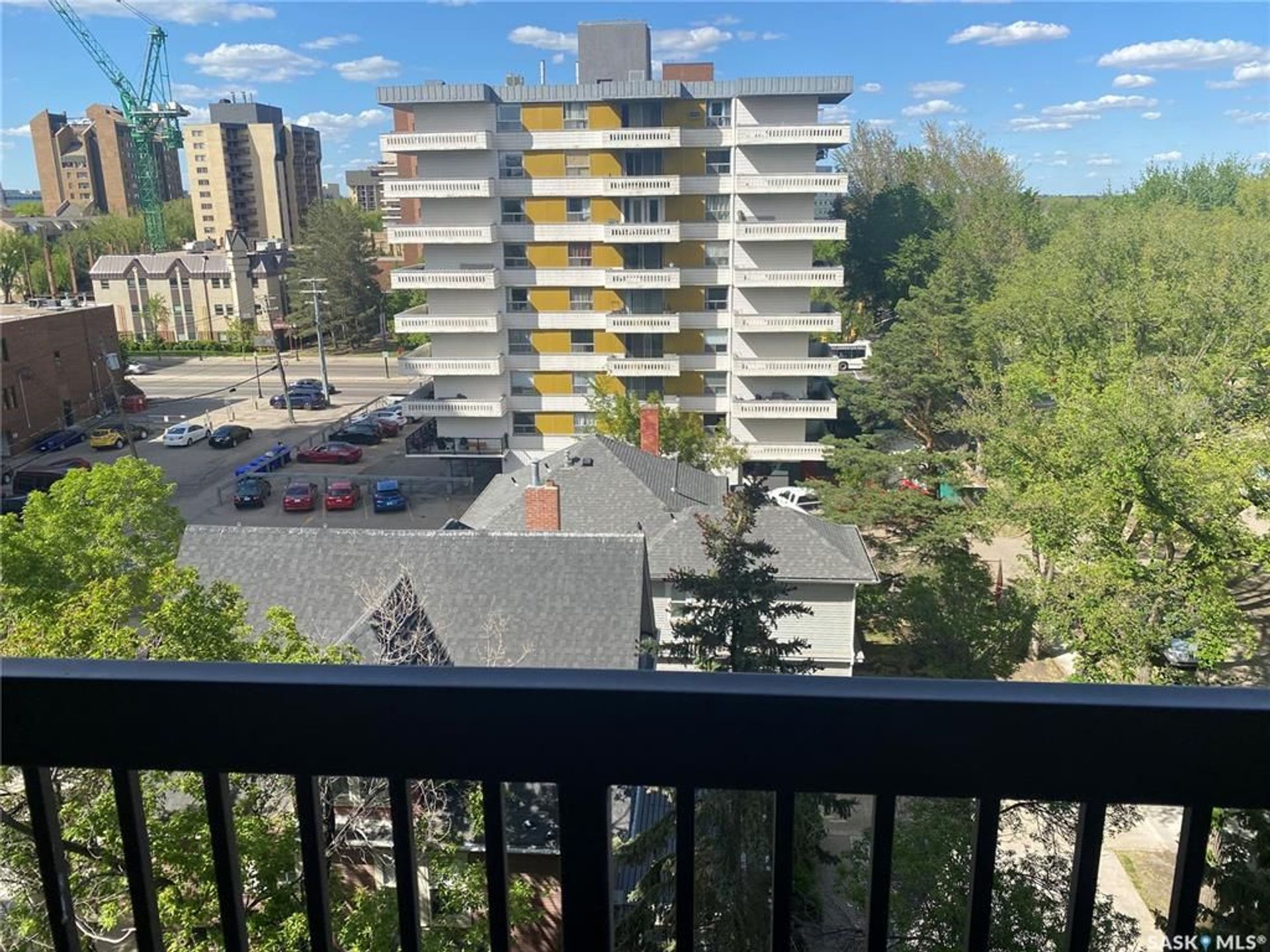 सम्मिलित में Saskatoon, Saskatchewan 10836099