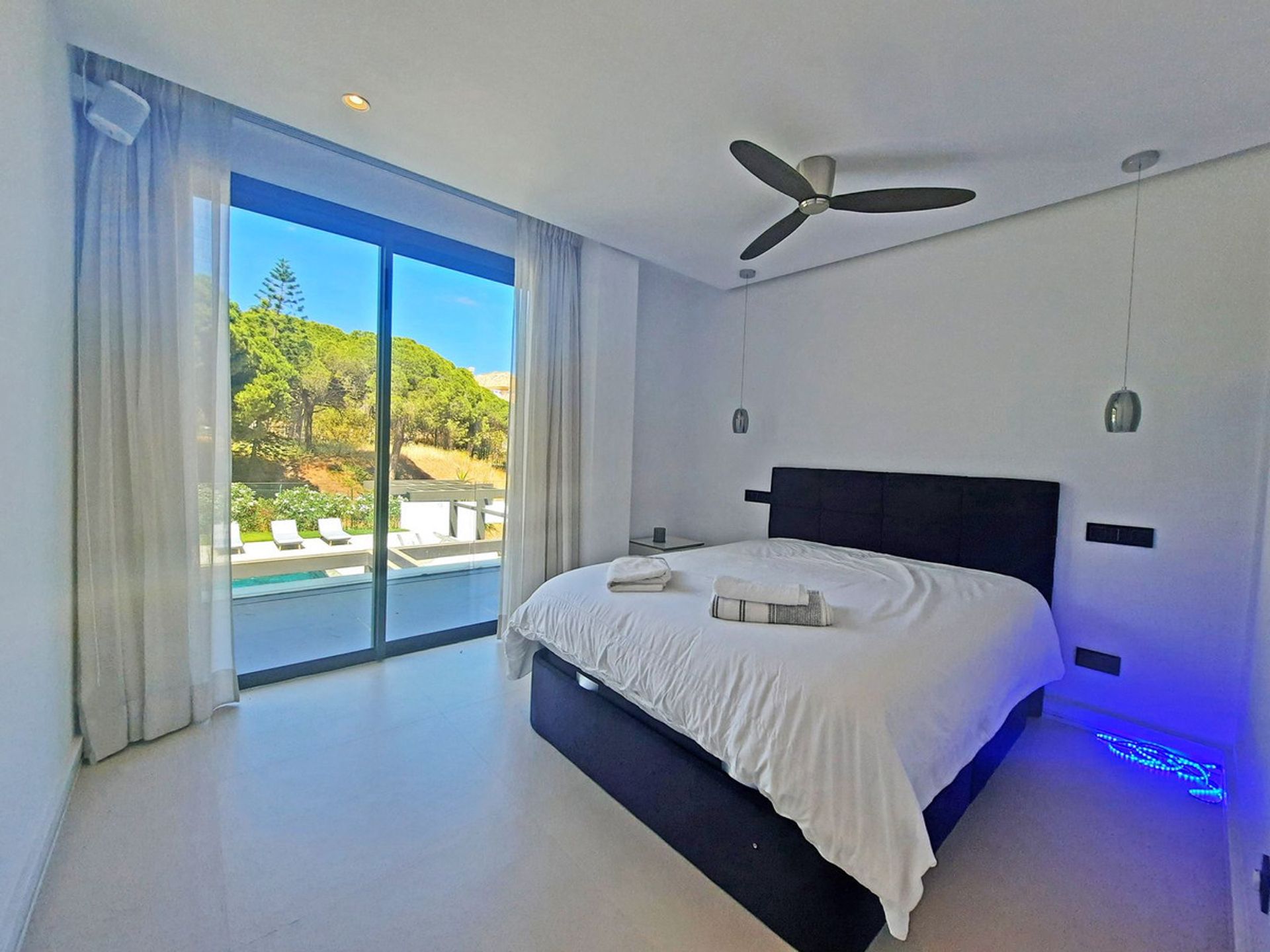 Huis in Marbella, Andalucía 10836179