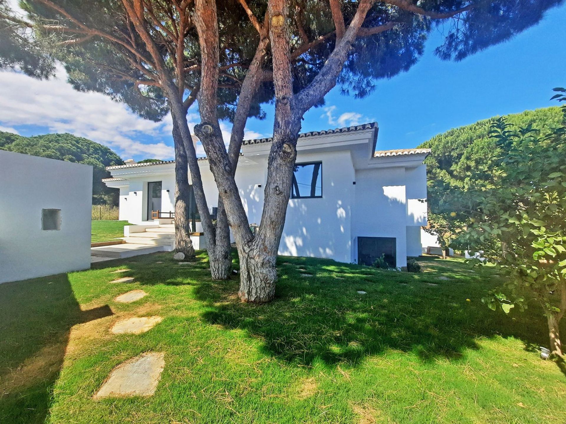 Huis in Marbella, Andalucía 10836179