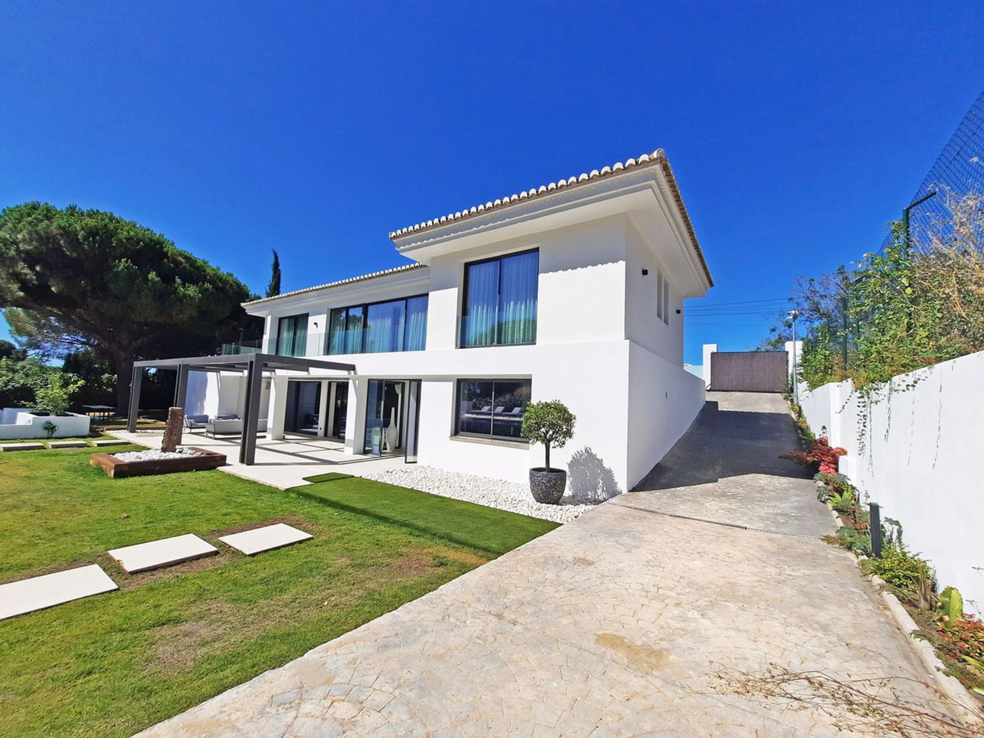 Huis in Marbella, Andalucía 10836179