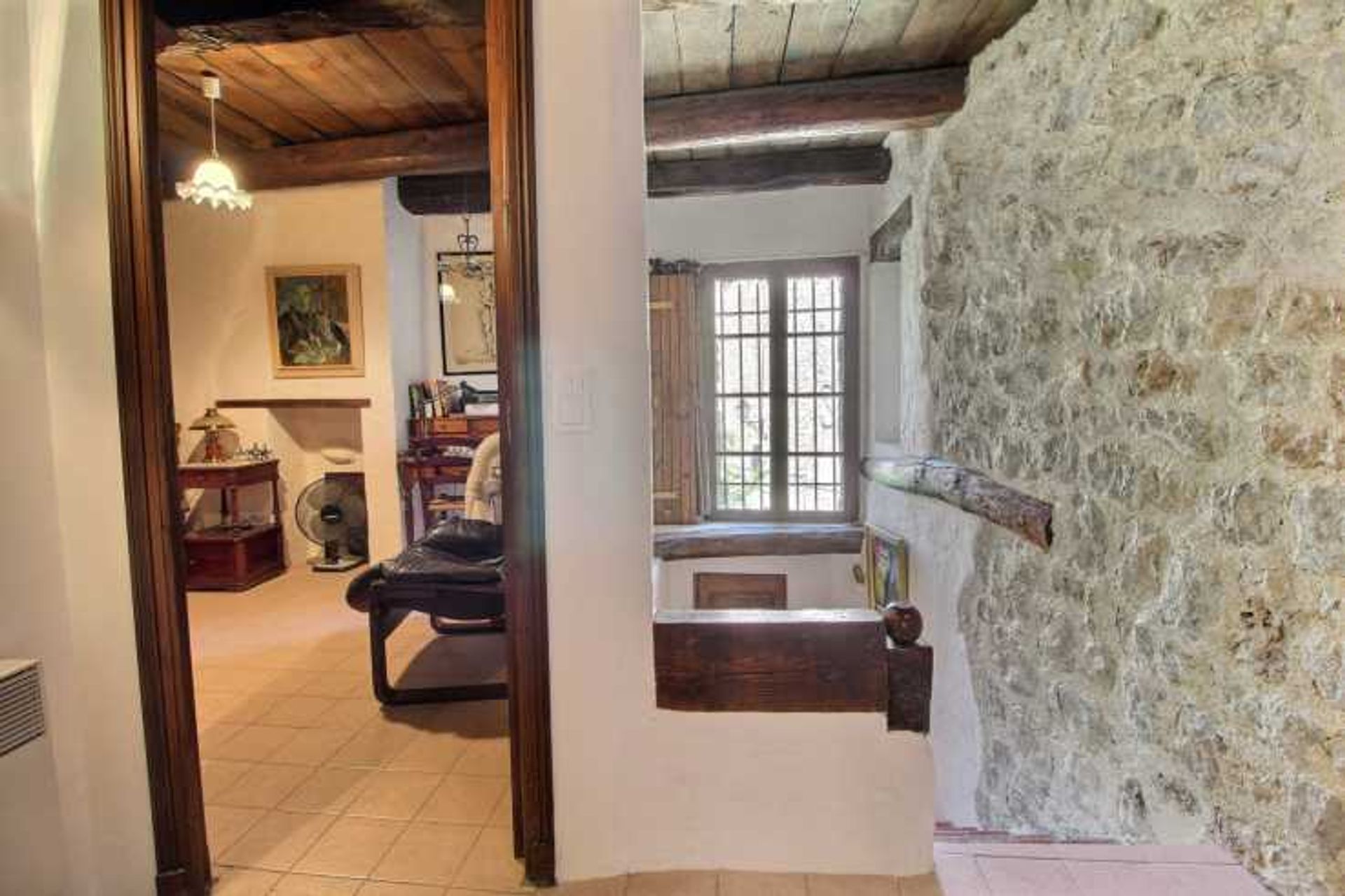 casa en Fayence, Provence-Alpes-Côte d'Azur 10836197