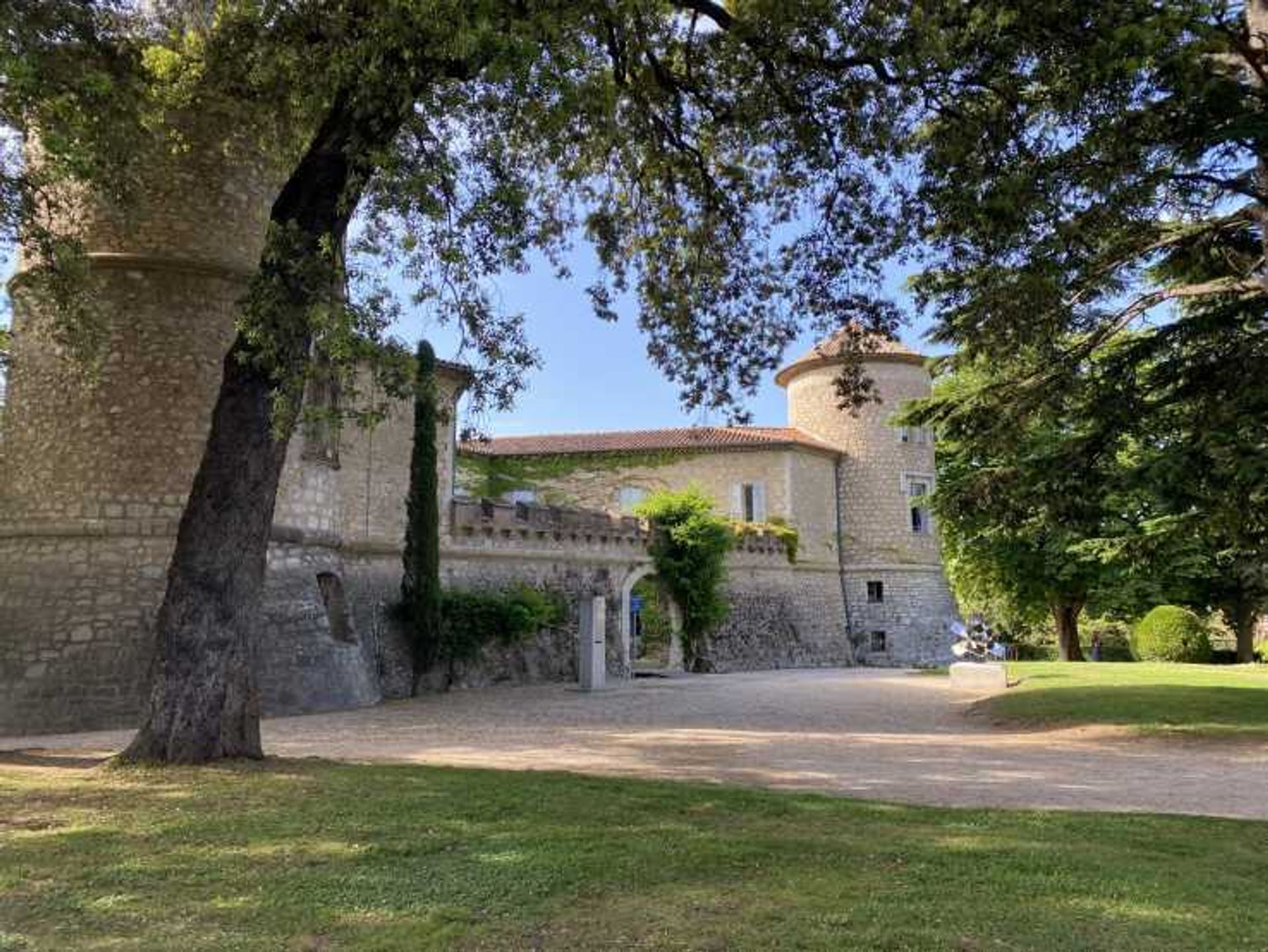 Dom w Mouans-Sartoux, Provence-Alpes-Côte d'Azur 10836205