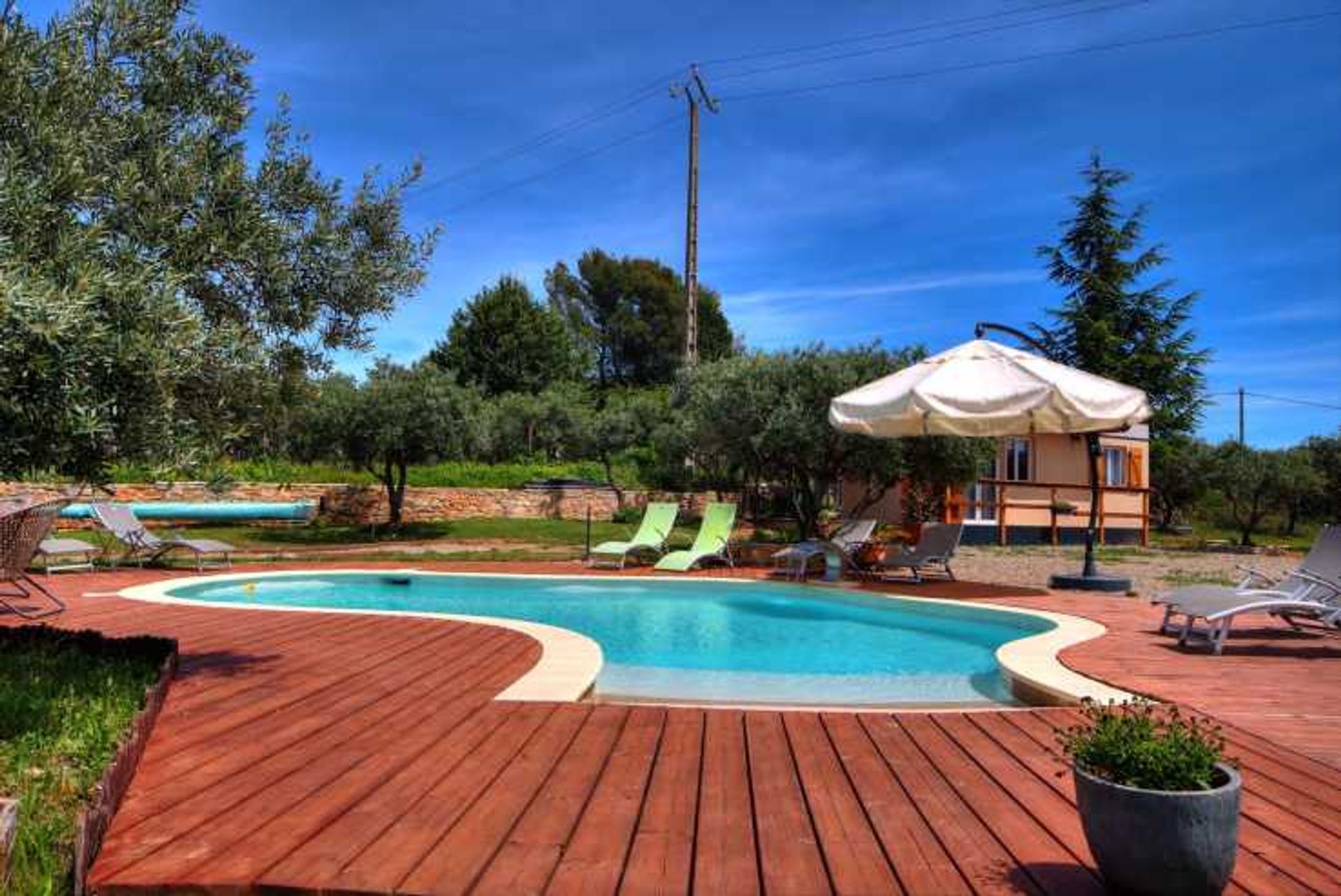 Huis in Aups, Provence-Alpes-Cote d'Azur 10836310