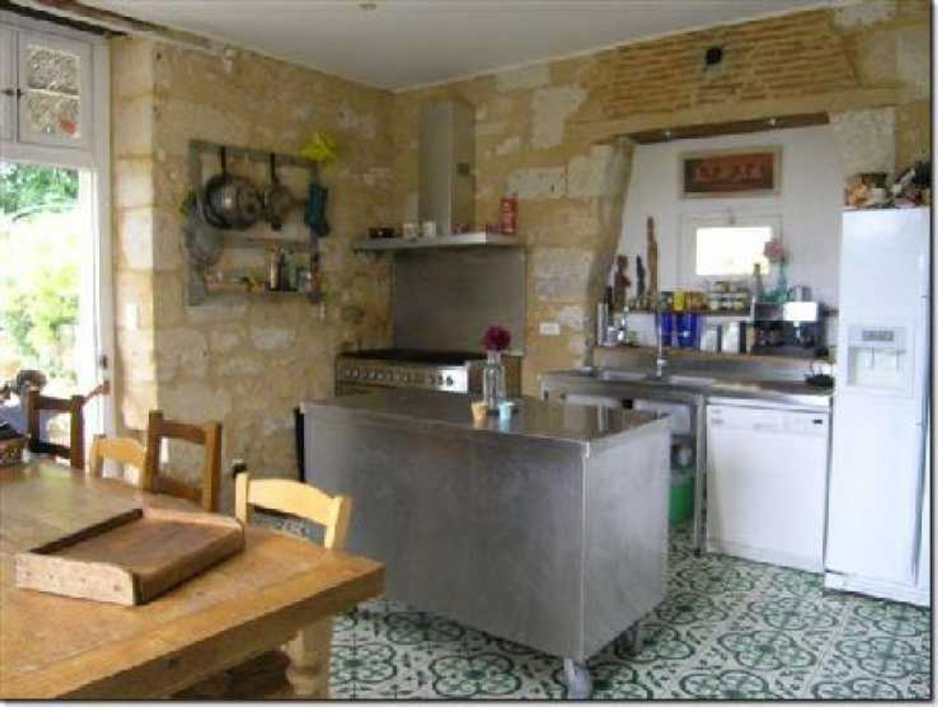 Altro nel Saint-Cyprien, Nouvelle-Aquitaine 10836338