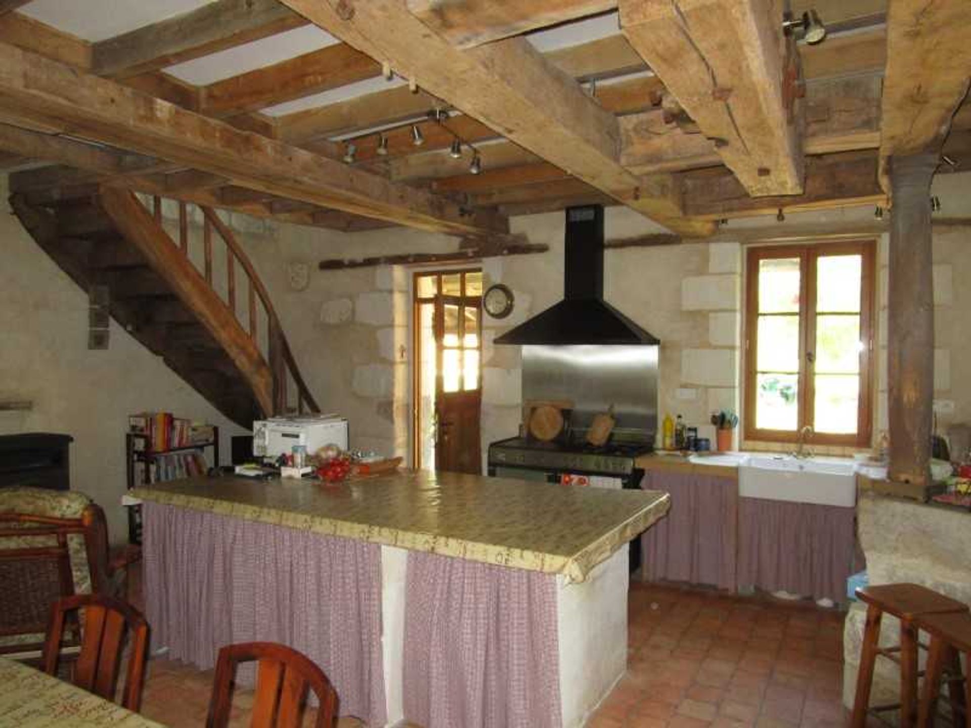 Hus i Bauge, Pays de la Loire 10836362