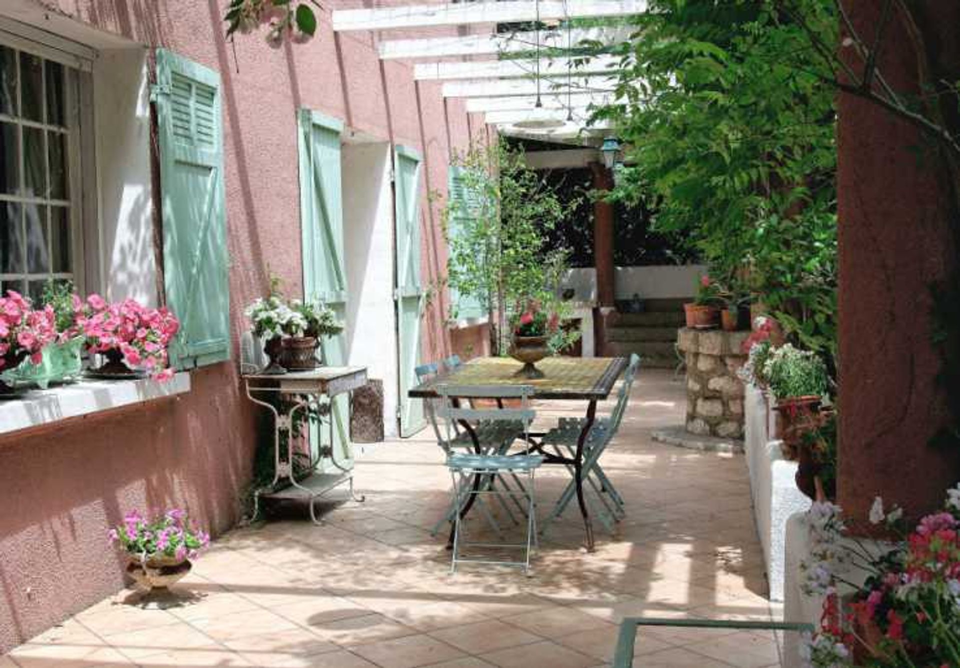 rumah dalam Cavaillon, Provence-Alpes-Cote d'Azur 10836527