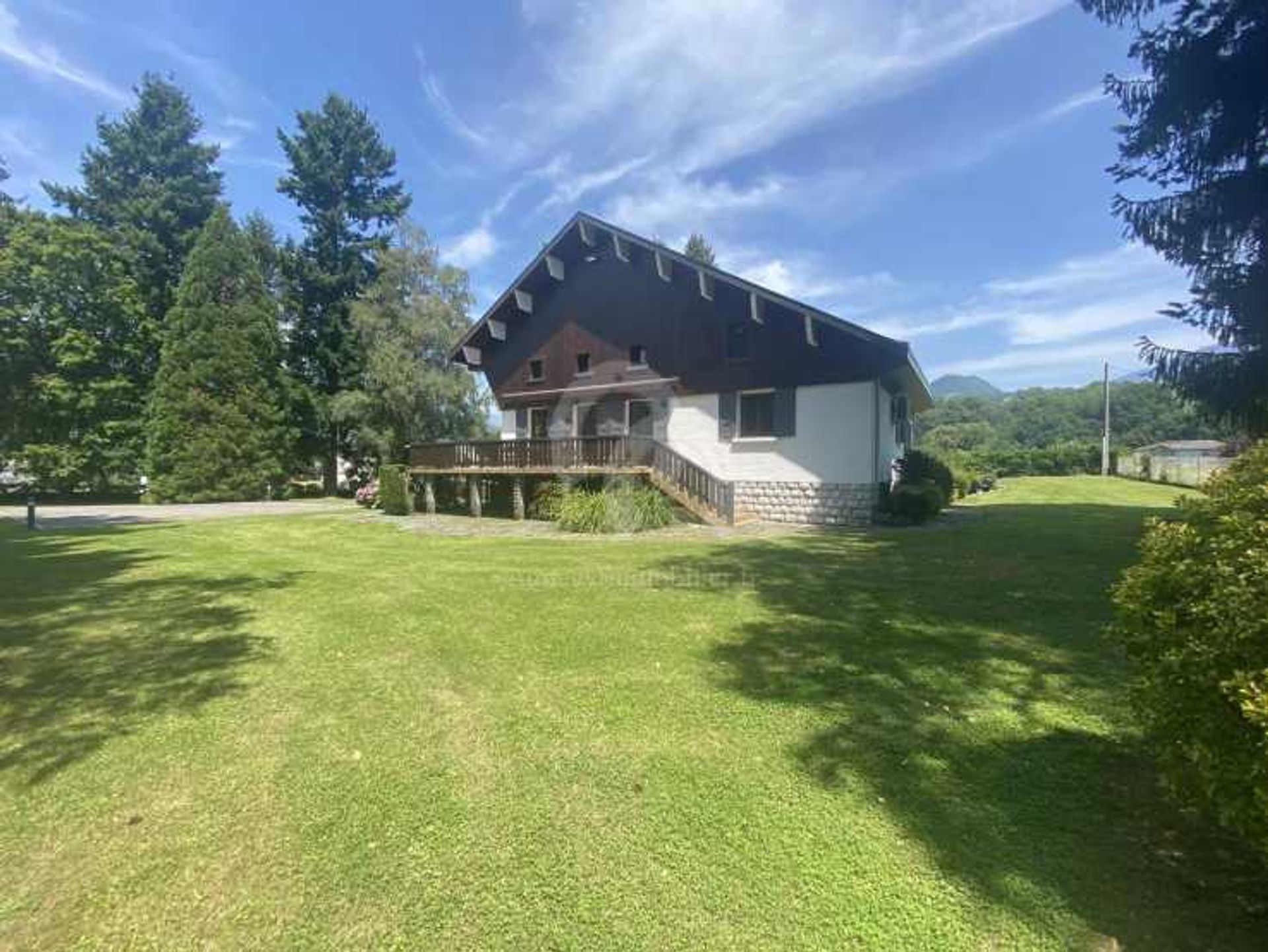 Talo sisään La Rochette, Auvergne-Rhone-Alpes 10836543