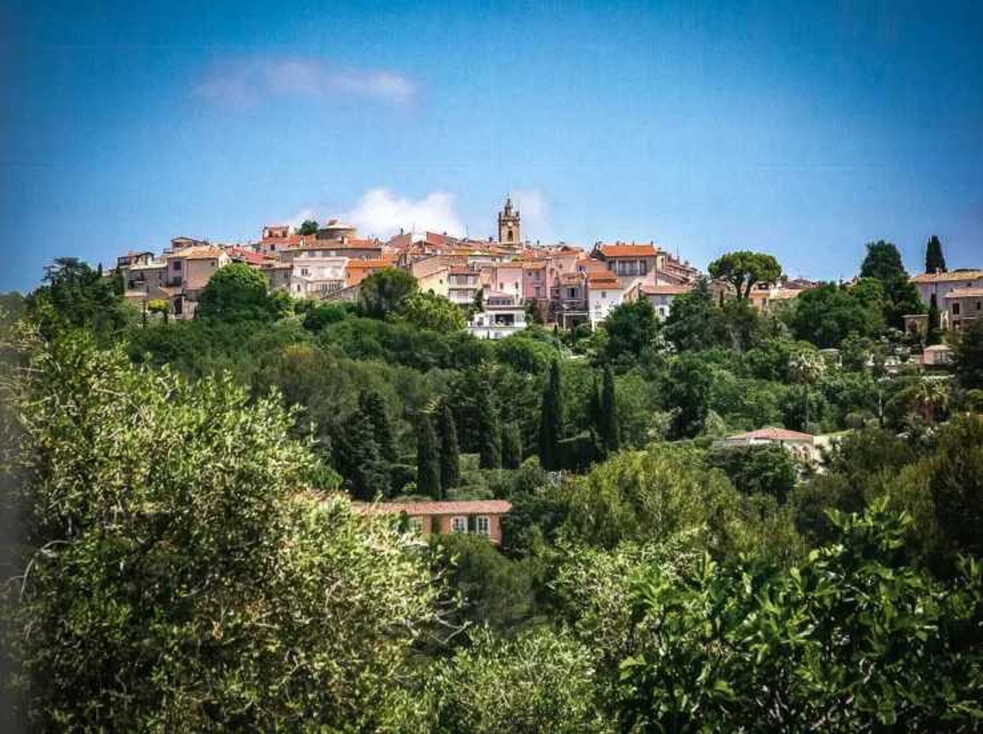 House in Mougins, Provence-Alpes-Côte d'Azur 10836647