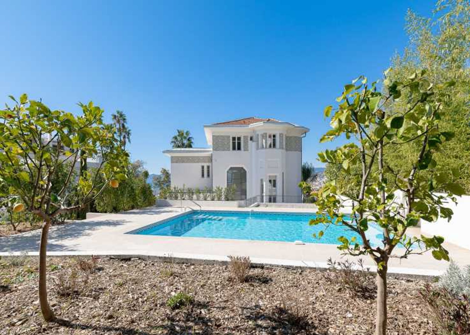 Huis in Cannes, Provence-Alpes-Côte d'Azur 10836726