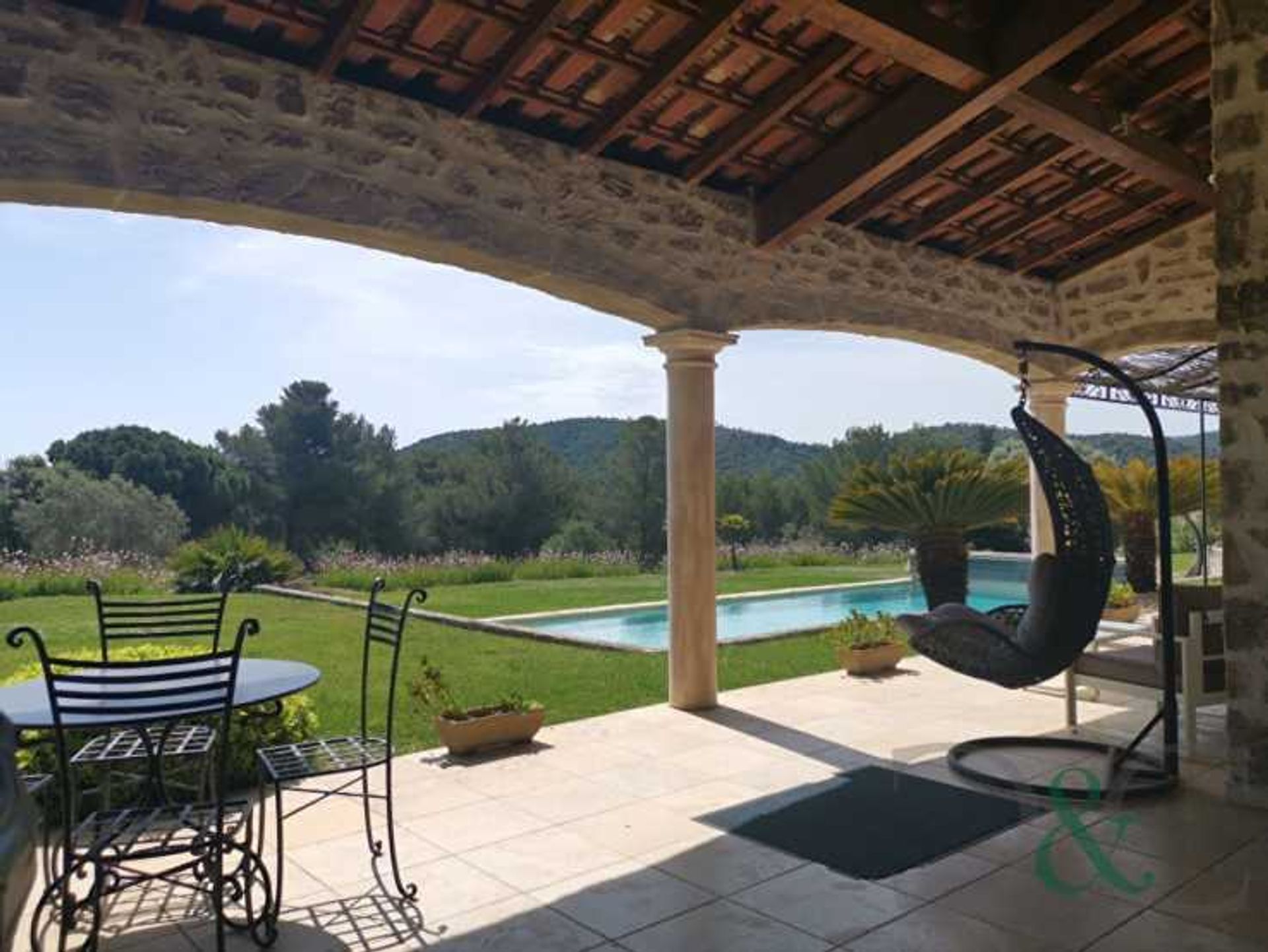 House in Bormes-les-Mimosas, Provence-Alpes-Côte d'Azur 10836745