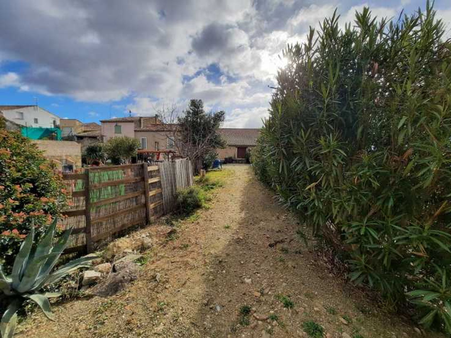 casa en Corneilhan, Occitanie 10836769