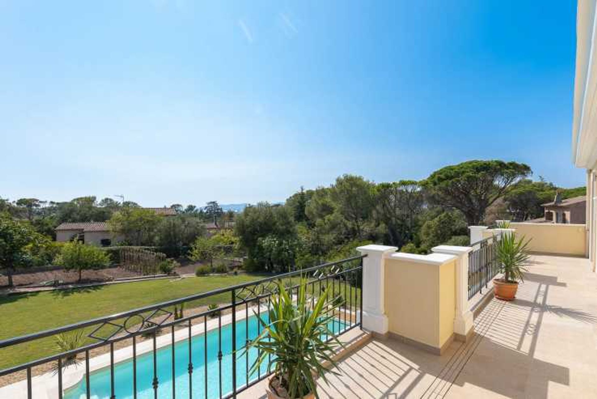 casa en Saint-Raphaël, Provence-Alpes-Côte d'Azur 10836792