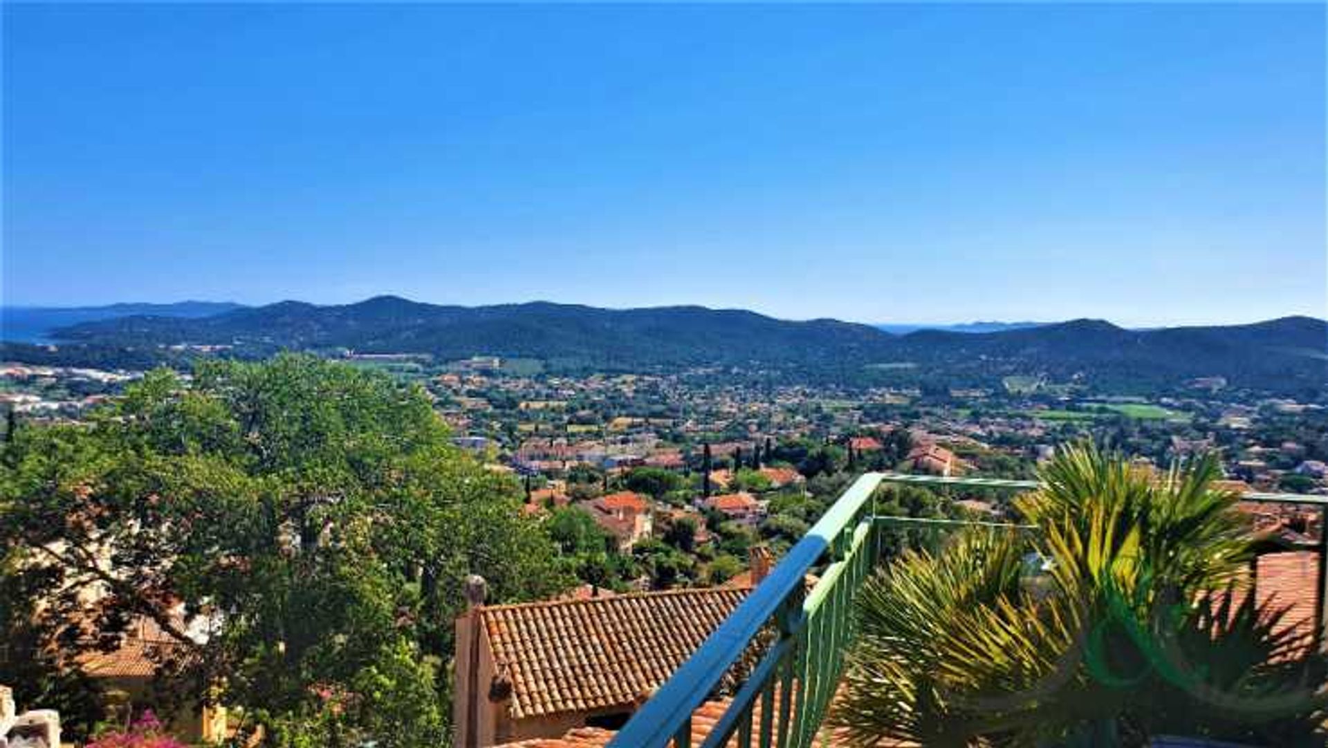 Casa nel Bormes-les-Mimosas, Provence-Alpes-Côte d'Azur 10836806