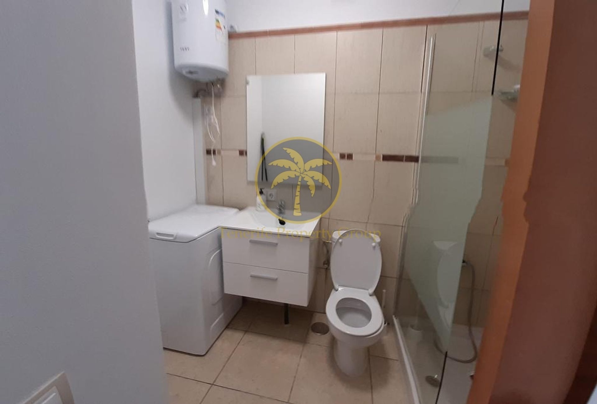 Кондоминиум в Adeje, Canarias 10836864