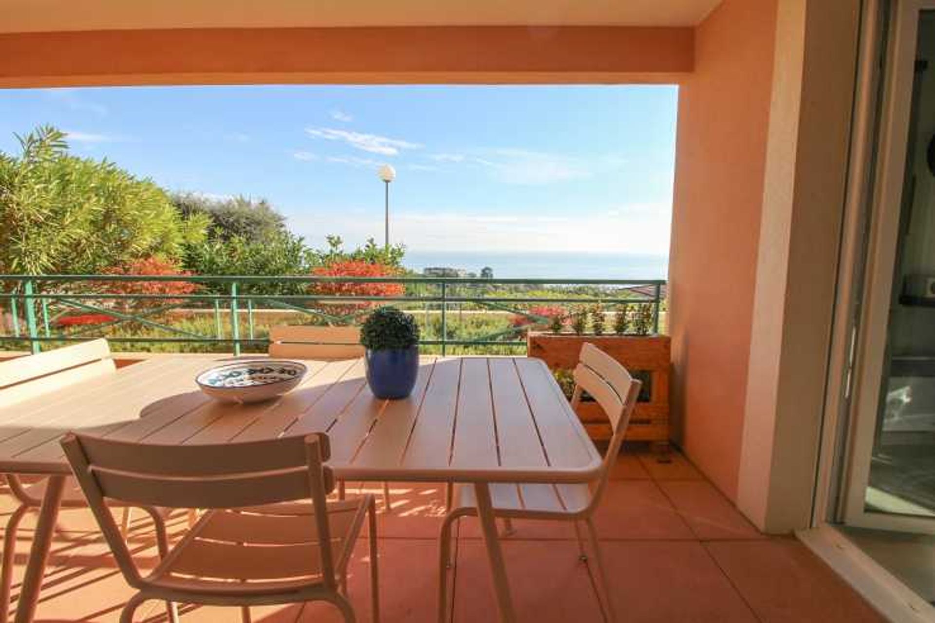 Condominio en Nice, Provence-Alpes-Côte d'Azur 10836889