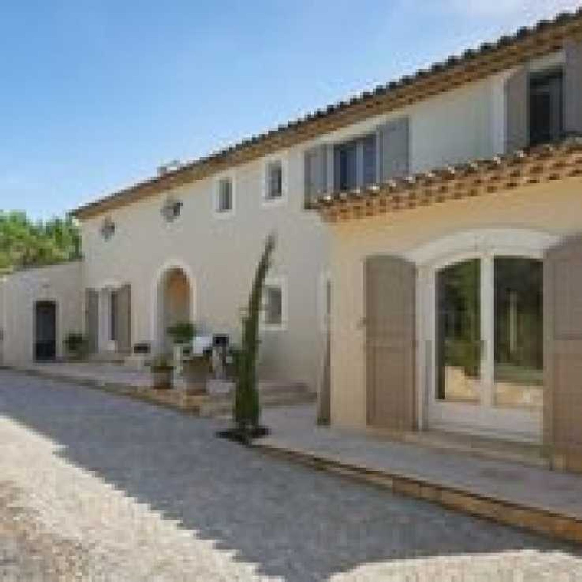 Huis in Chateauneuf-Grasse, Provence-Alpes-Côte d'Azur 10836930