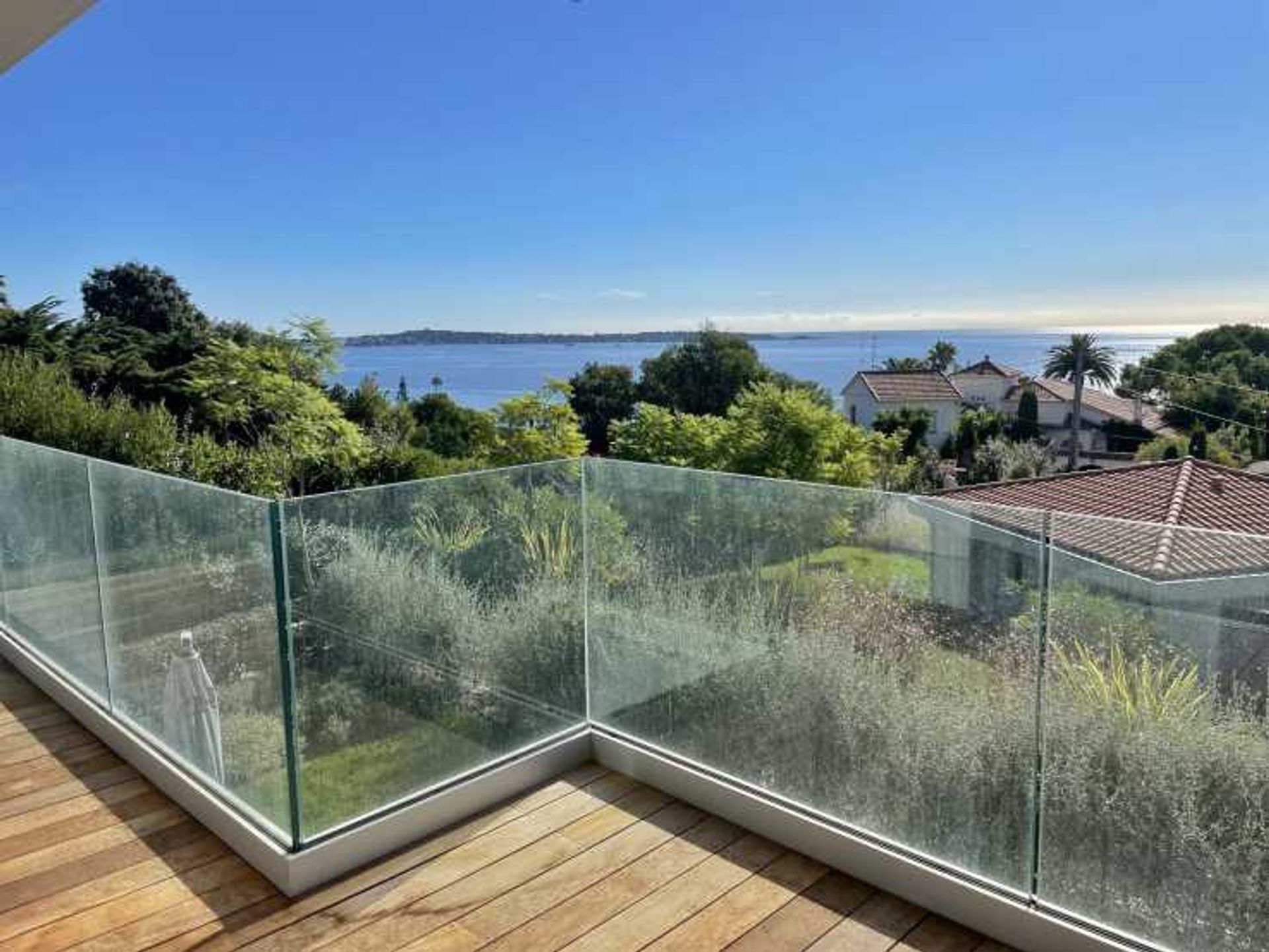 Condominium in Cannes, Provence-Alpes-Côte d'Azur 10836952