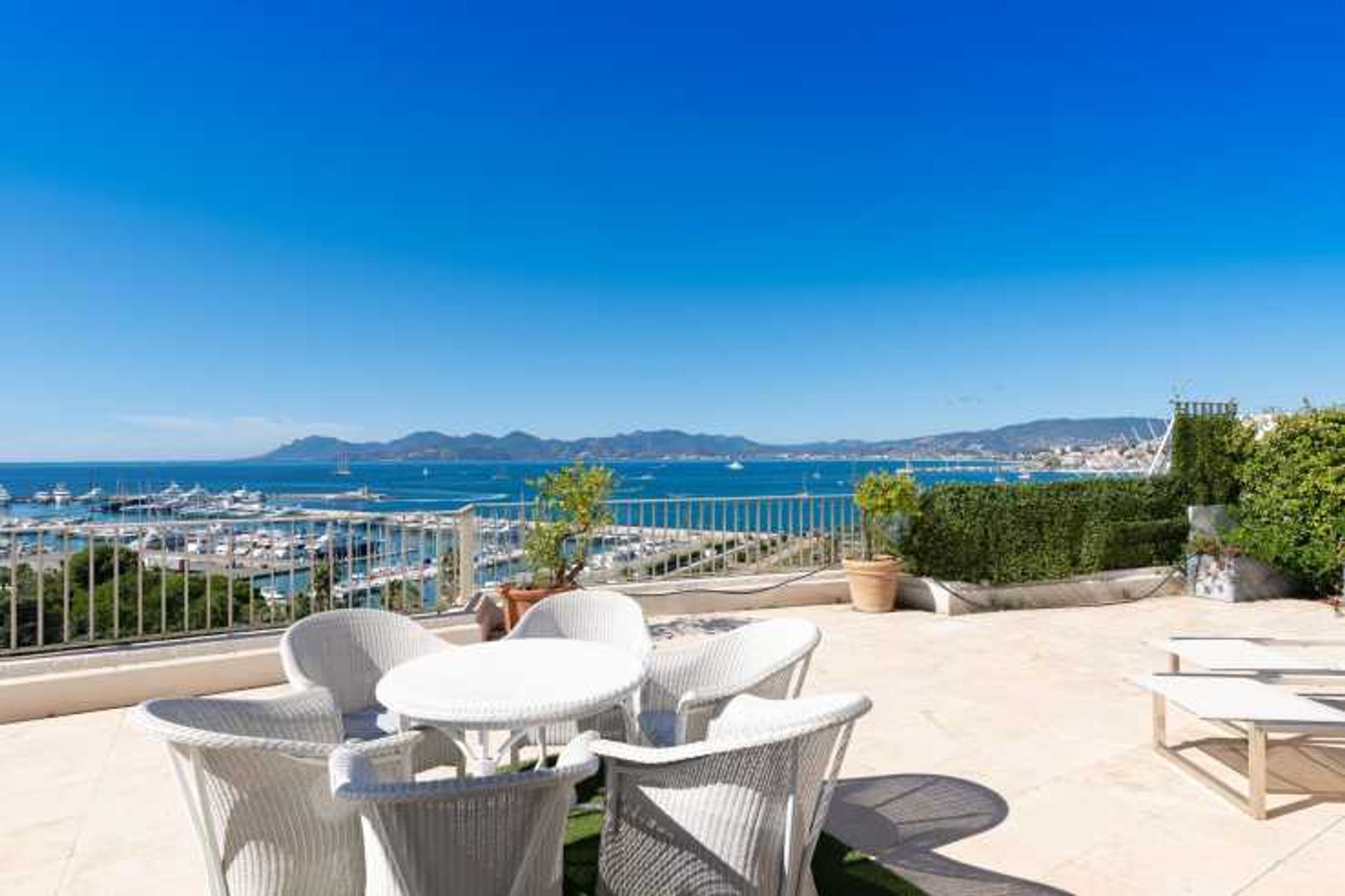 Condominio en Cannes, Provence-Alpes-Côte d'Azur 10836974