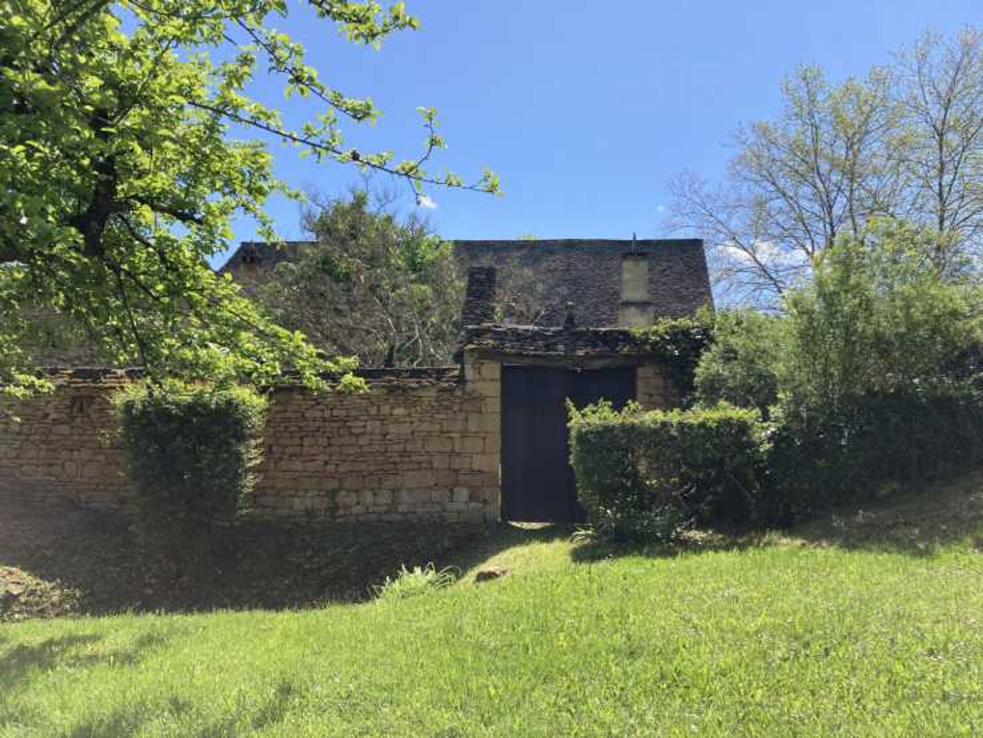 rumah dalam Les Eyzies, Nouvelle-Aquitaine 10836986