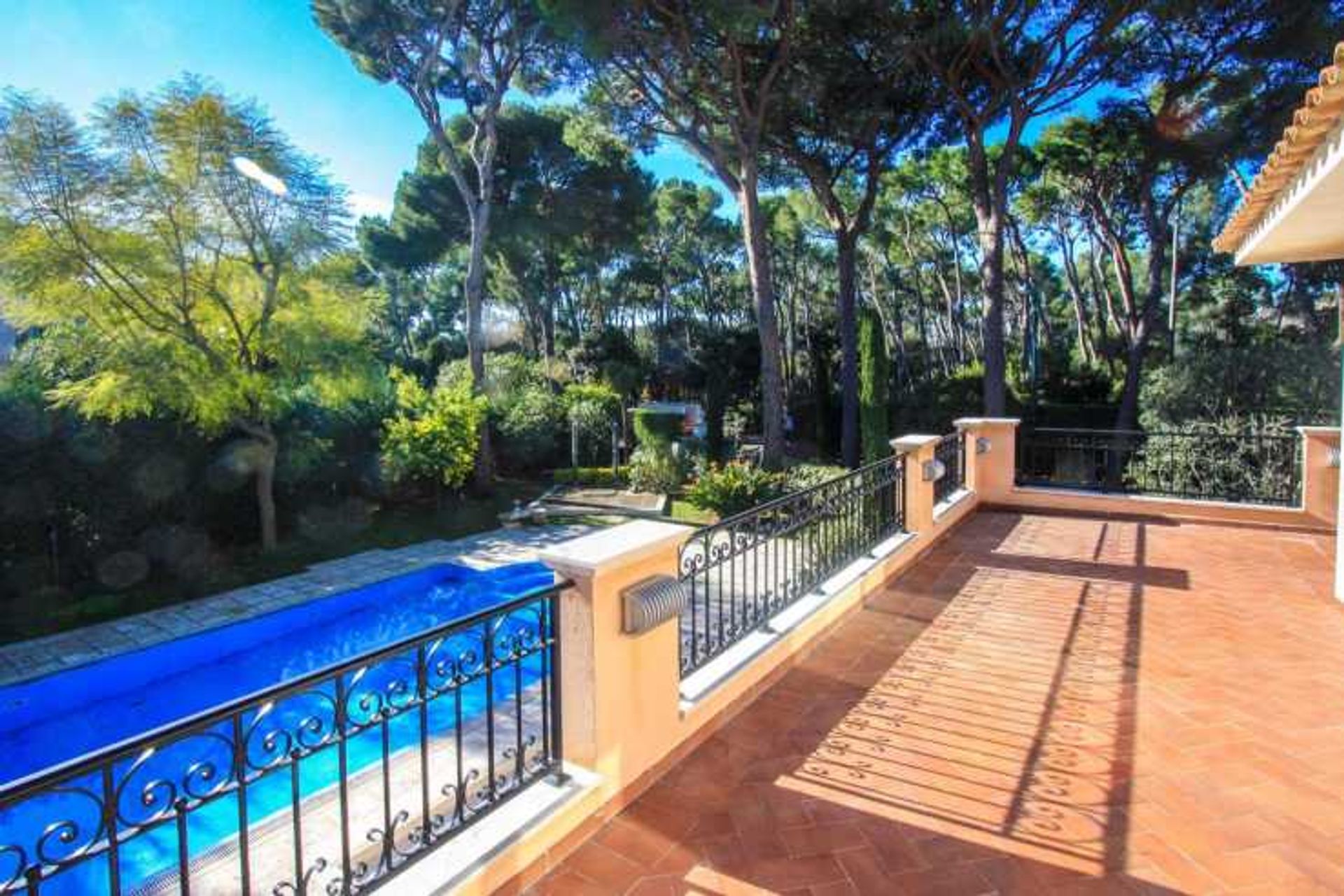 casa no Saint-Jean-Cap-Ferrat, Provence-Alpes-Côte d'Azur 10837144