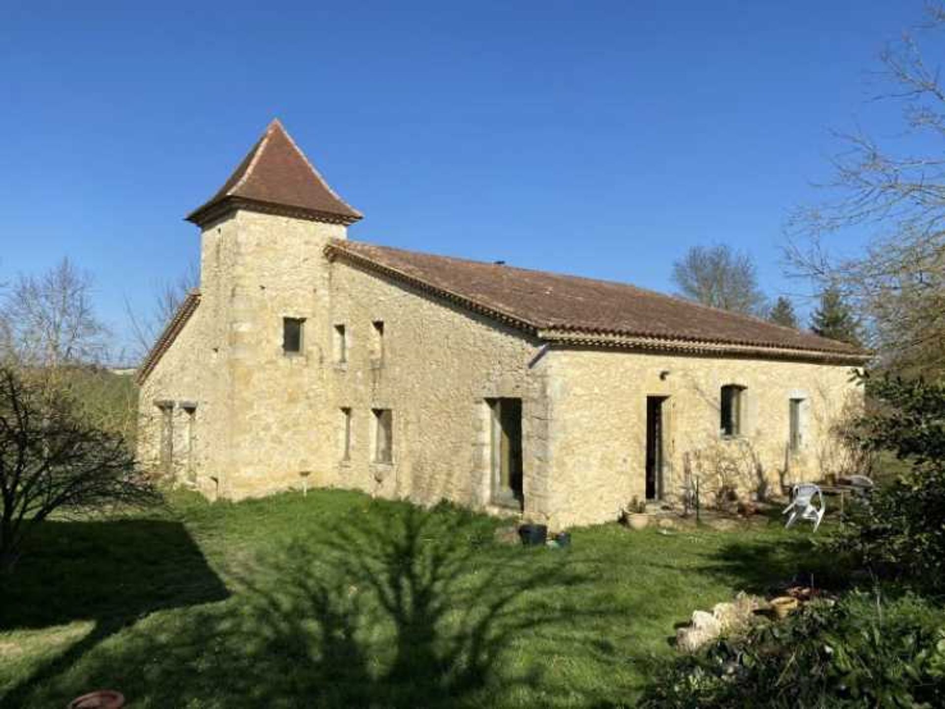 Hus i Lectoure, Occitanie 10837253