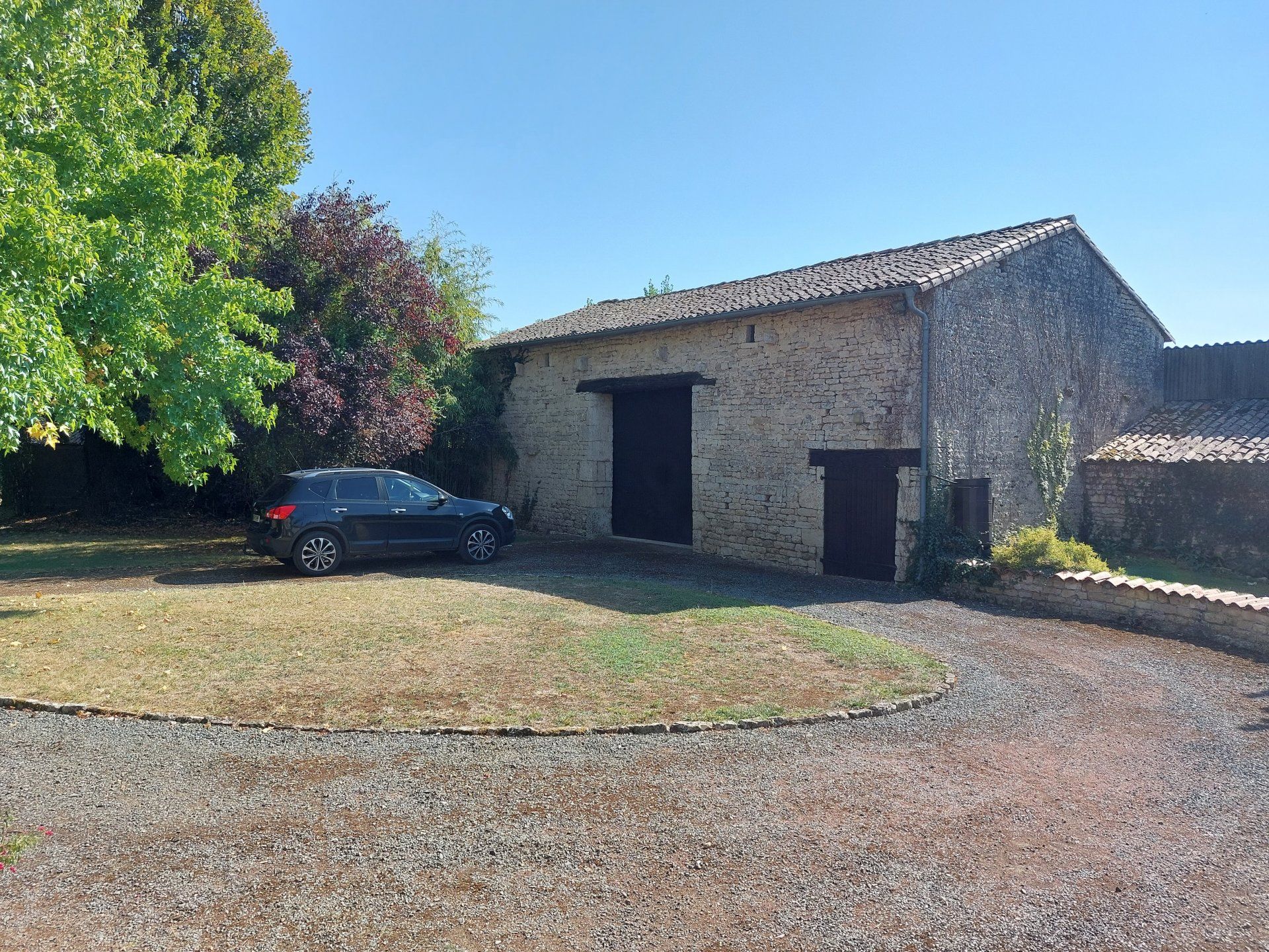 Casa nel Chef-Boutonne, Nouvelle-Aquitaine 10837324