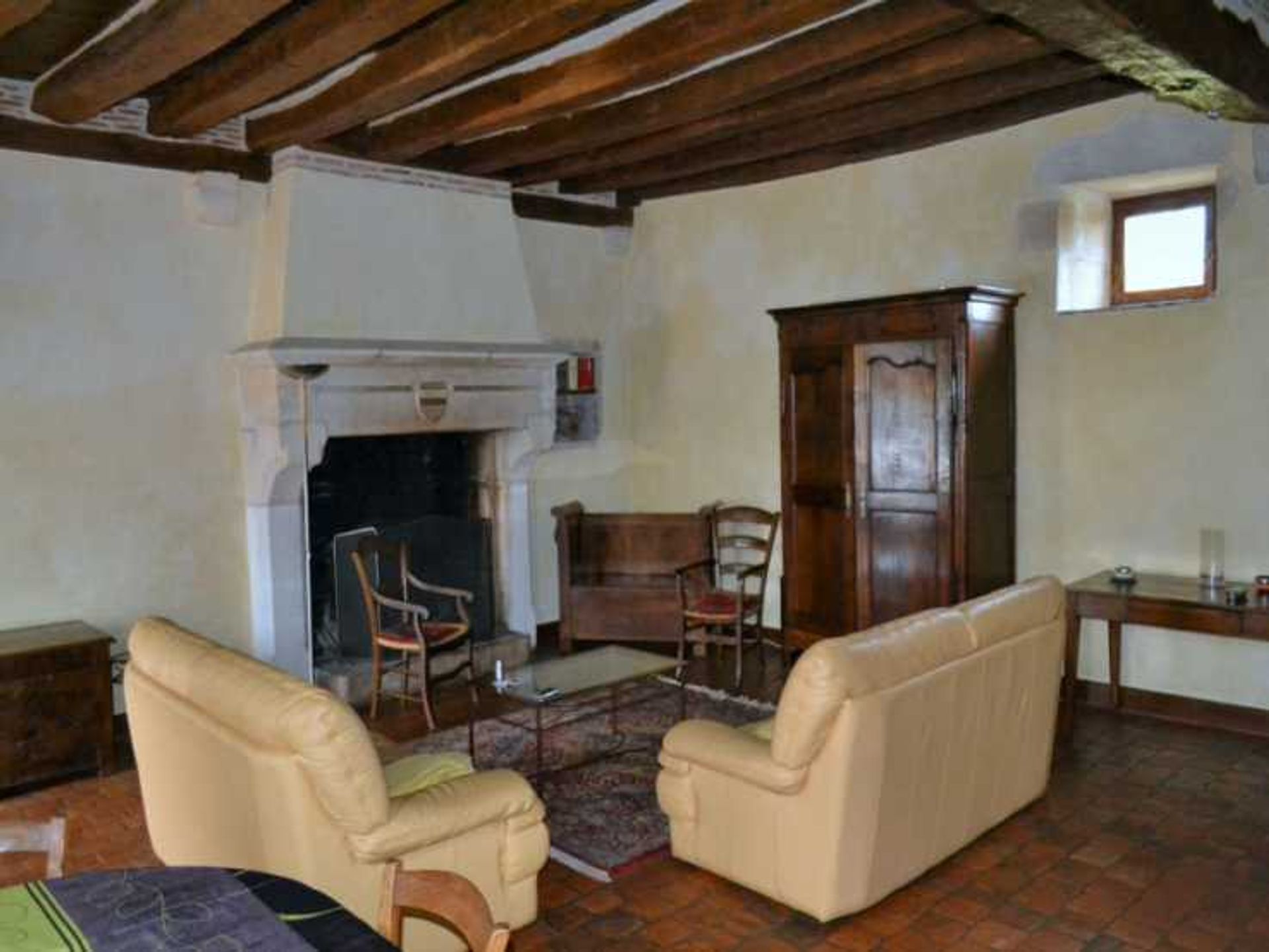 σπίτι σε Cosne sur Loire, Bourgogne-Franche-Comte 10837328