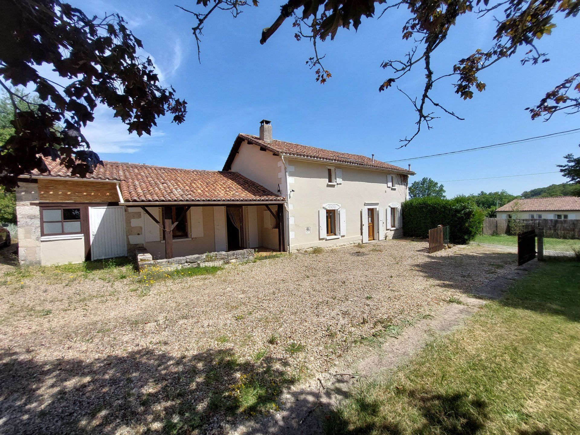 Hus i Valence, Nouvelle-Aquitaine 10837338