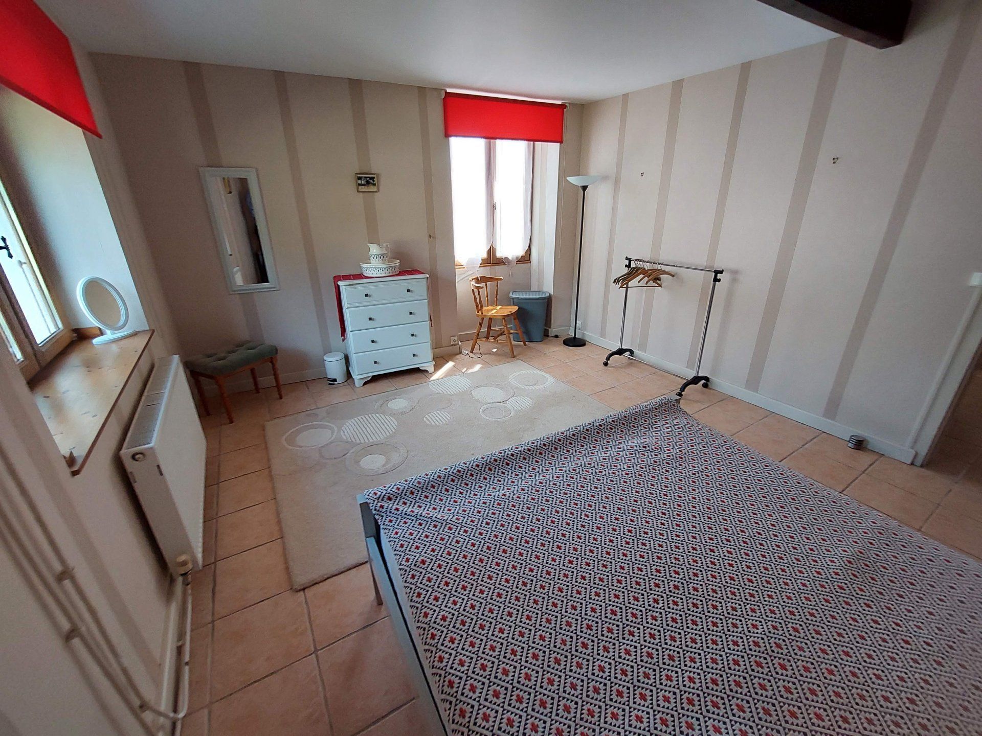 Hus i Valence, Nouvelle-Aquitaine 10837338