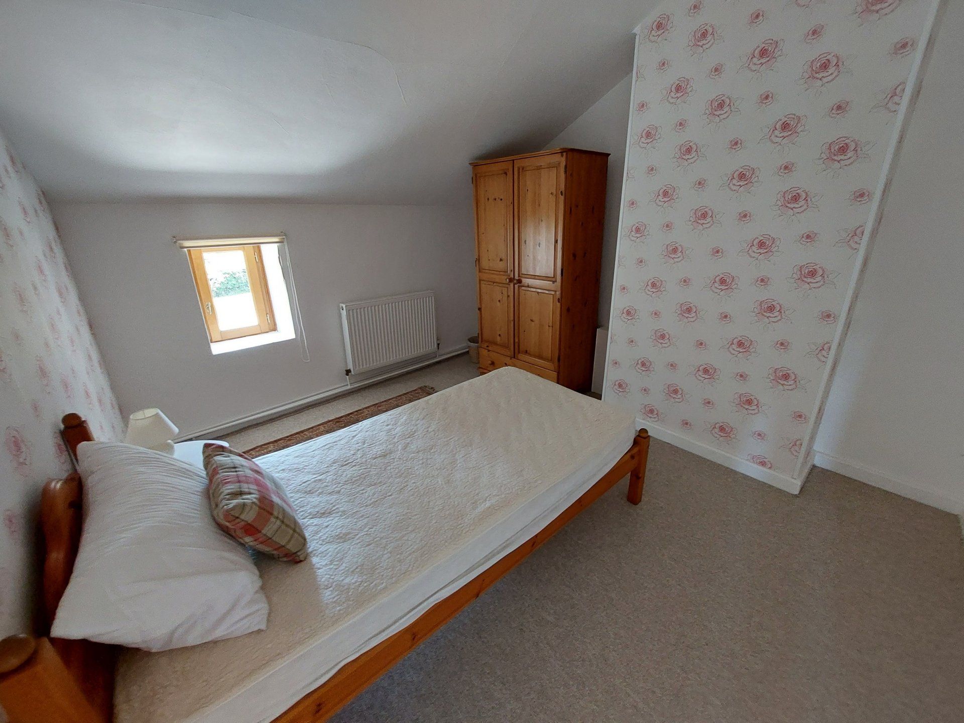 Hus i Valence, Nouvelle-Aquitaine 10837338