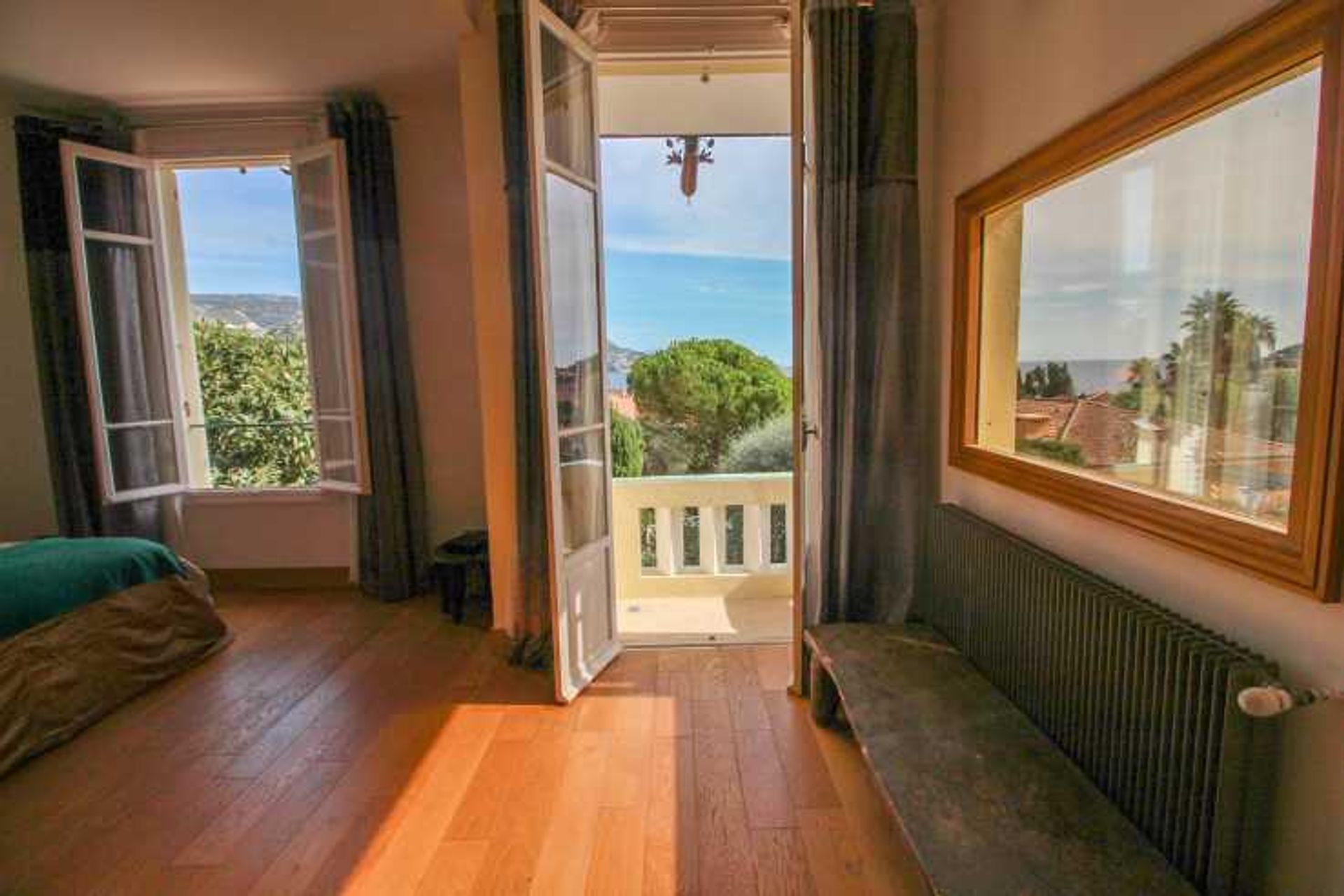 жилой дом в Saint-Jean-Cap-Ferrat, Provence-Alpes-Côte d'Azur 10837347