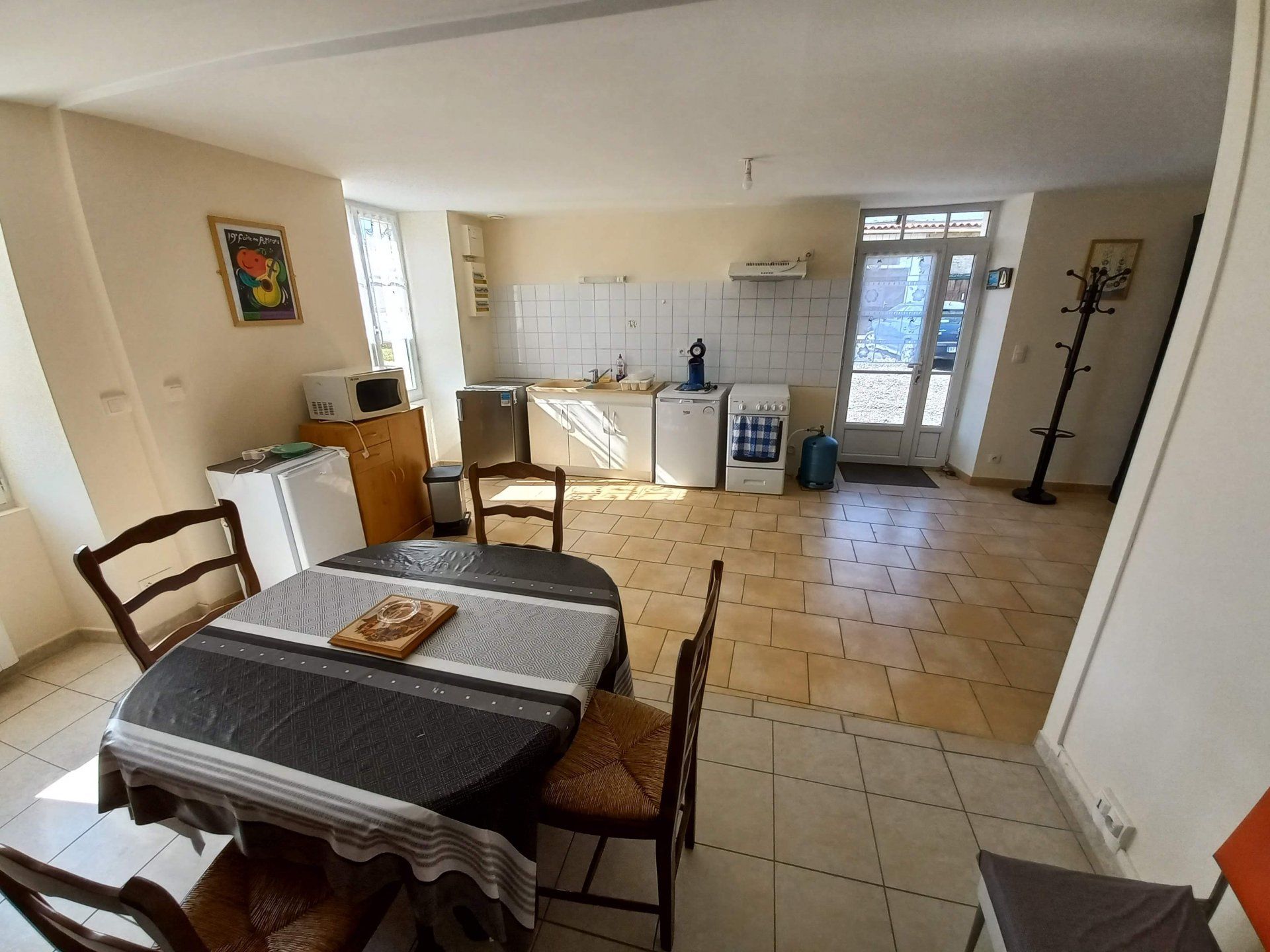 بيت في Condac, Nouvelle-Aquitaine 10837354