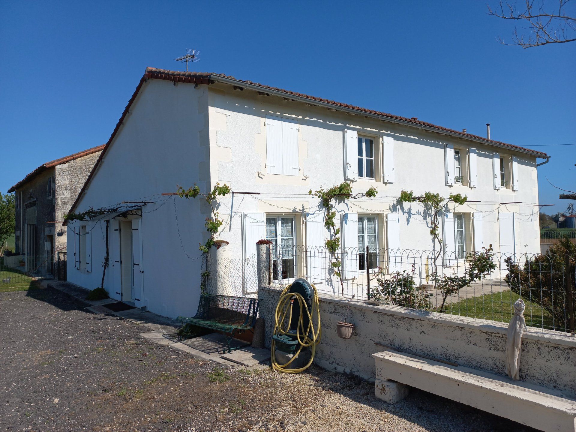 Будинок в Condac, Nouvelle-Aquitaine 10837354