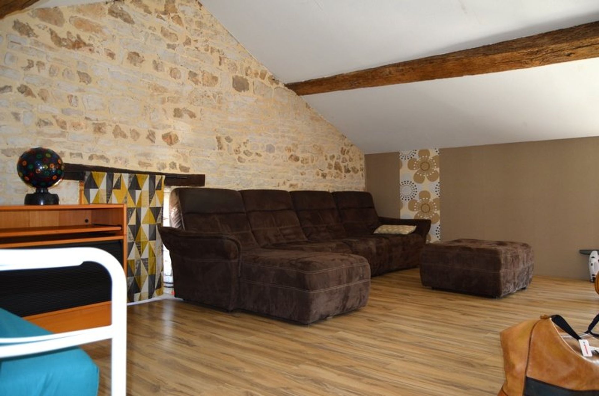 Будинок в Condac, Nouvelle-Aquitaine 10837367