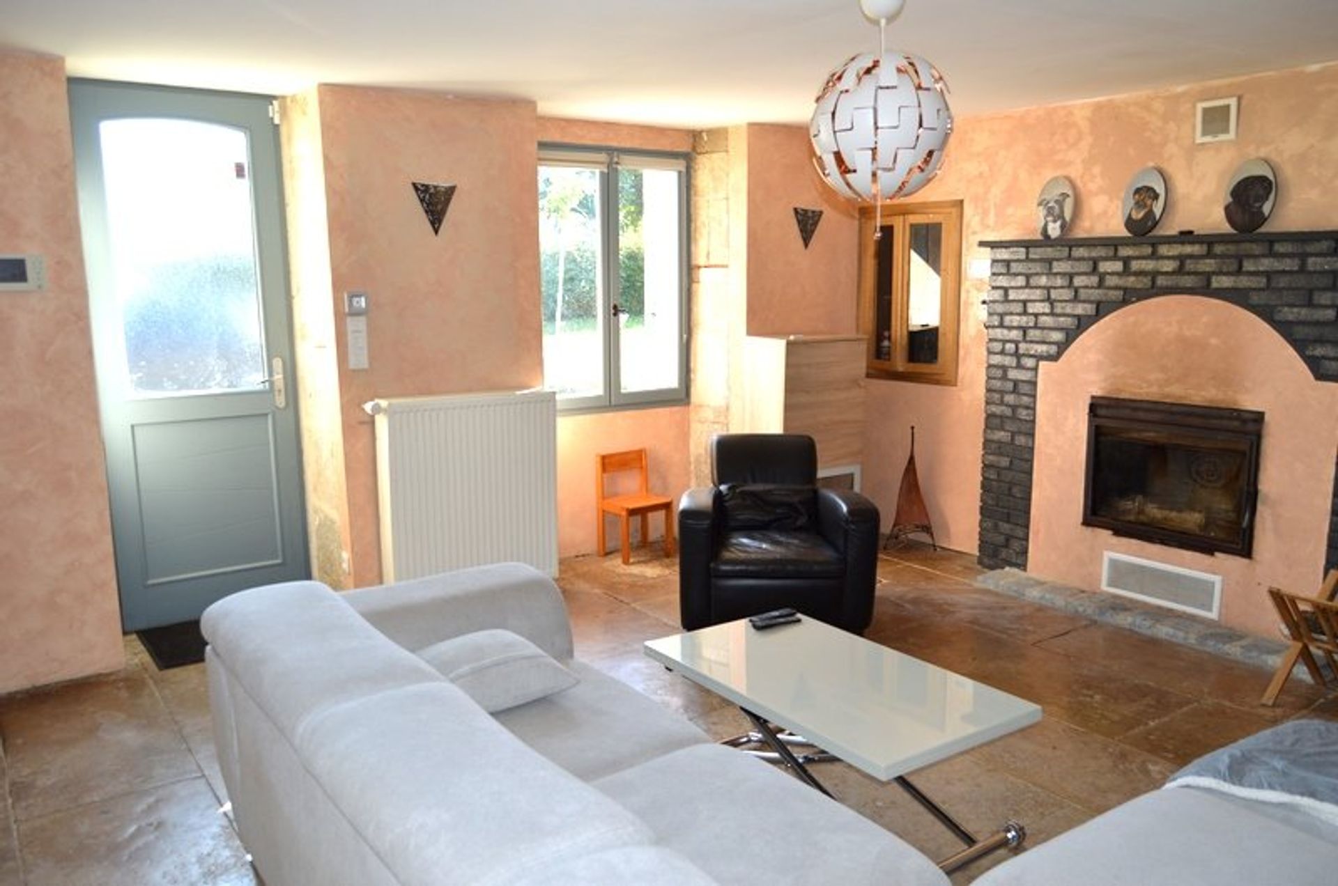 Будинок в Condac, Nouvelle-Aquitaine 10837367