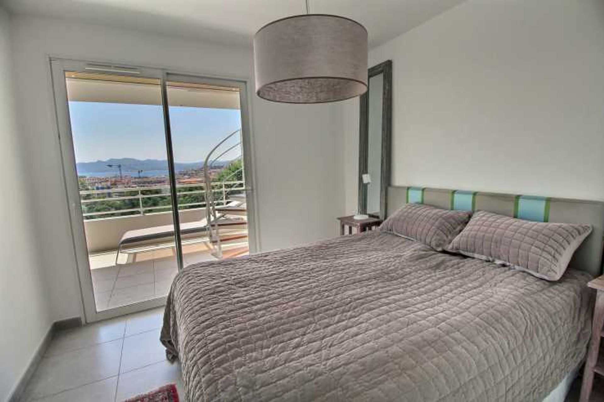 Condominio en Cannes, Provence-Alpes-Côte d'Azur 10837467