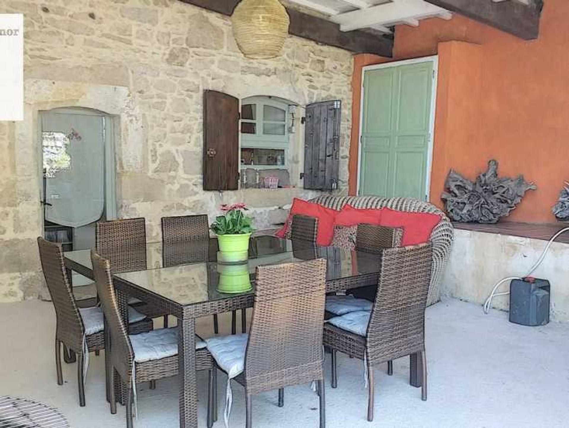 Haus im Vézac, Nouvelle-Aquitaine 10837492