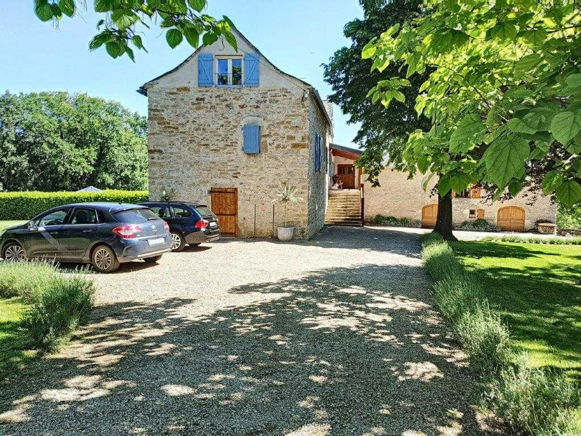 House in Saint-Antonin-Noble-Val, Occitanie 10837567