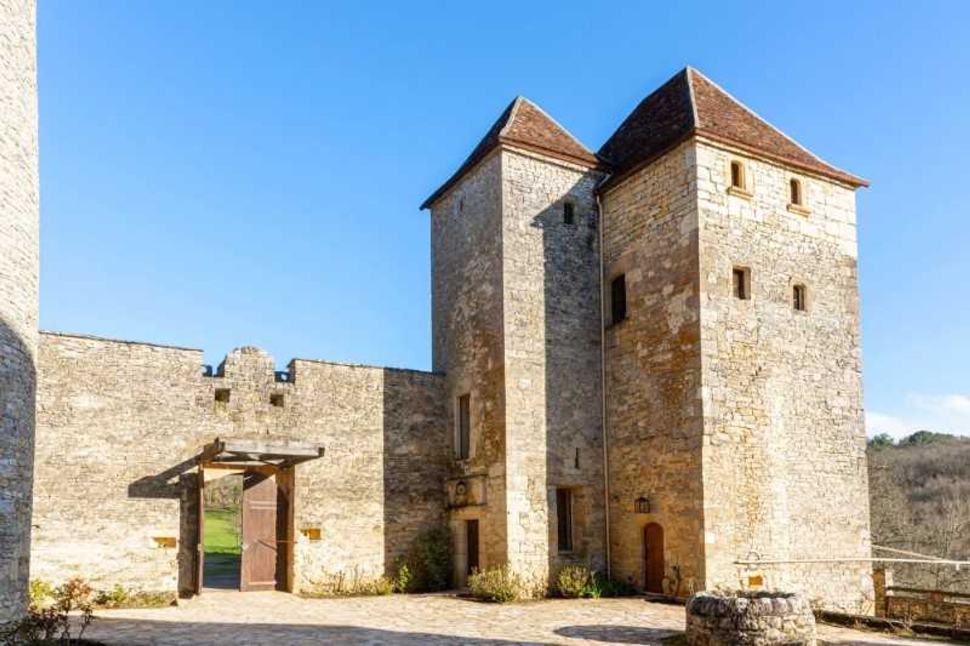 Andere in Cahors, Occitanië 10837571