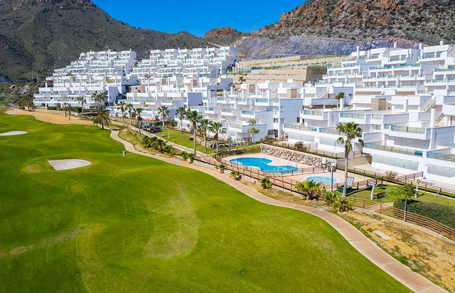 عمارات في San Juan De Los Terreros, Andalusia 10837742