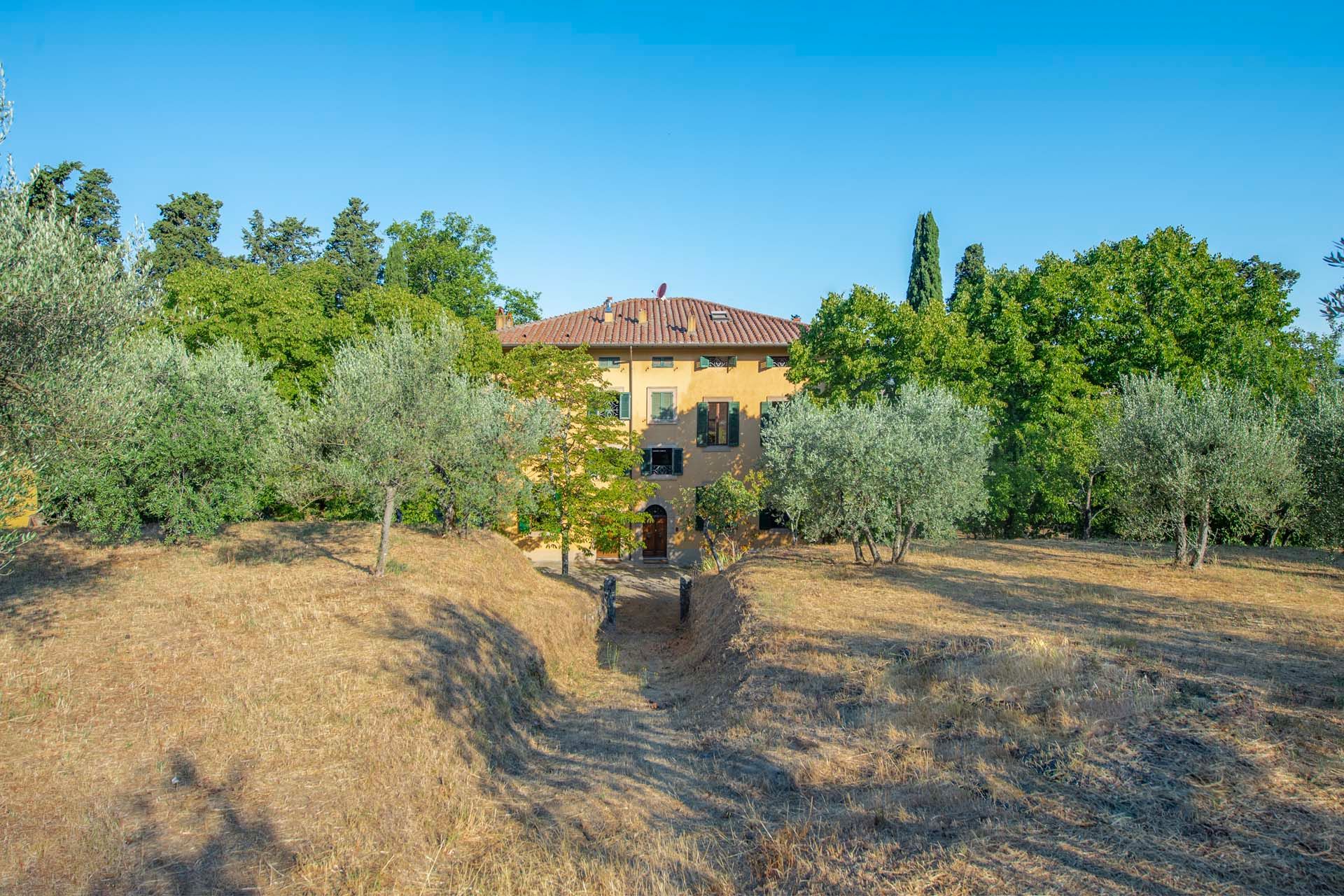 Rumah di Arezzo, Toscana 10838470