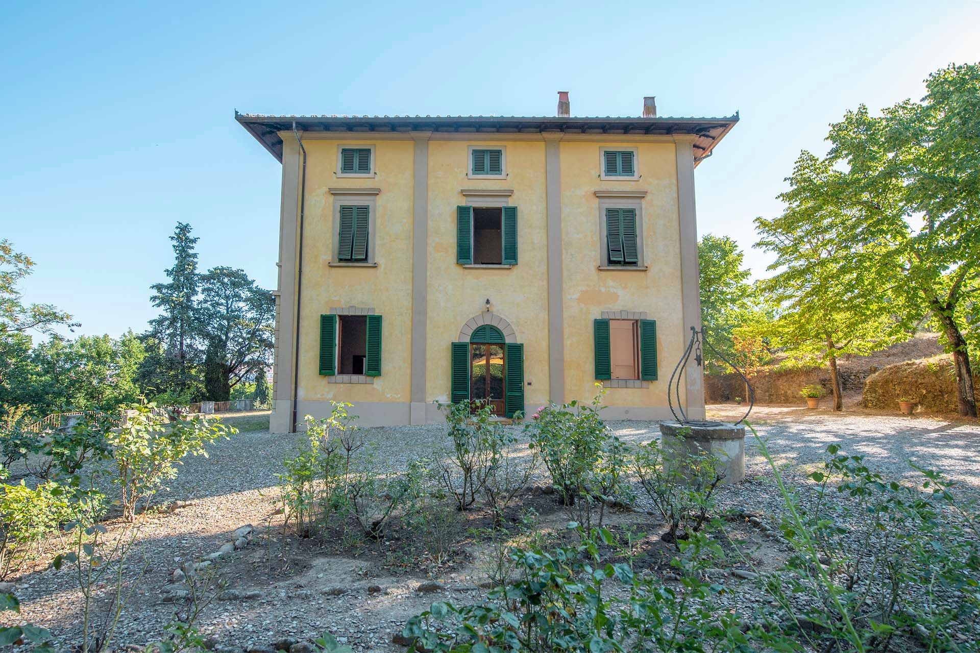 Rumah di Arezzo, Toscana 10838470