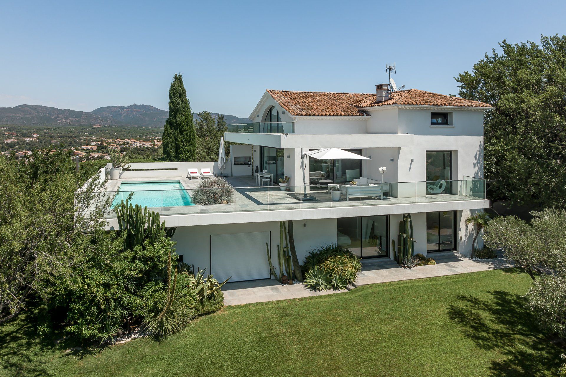 Huis in Sint-Raphaël, Provence-Alpes-Côte d'Azur 10838481