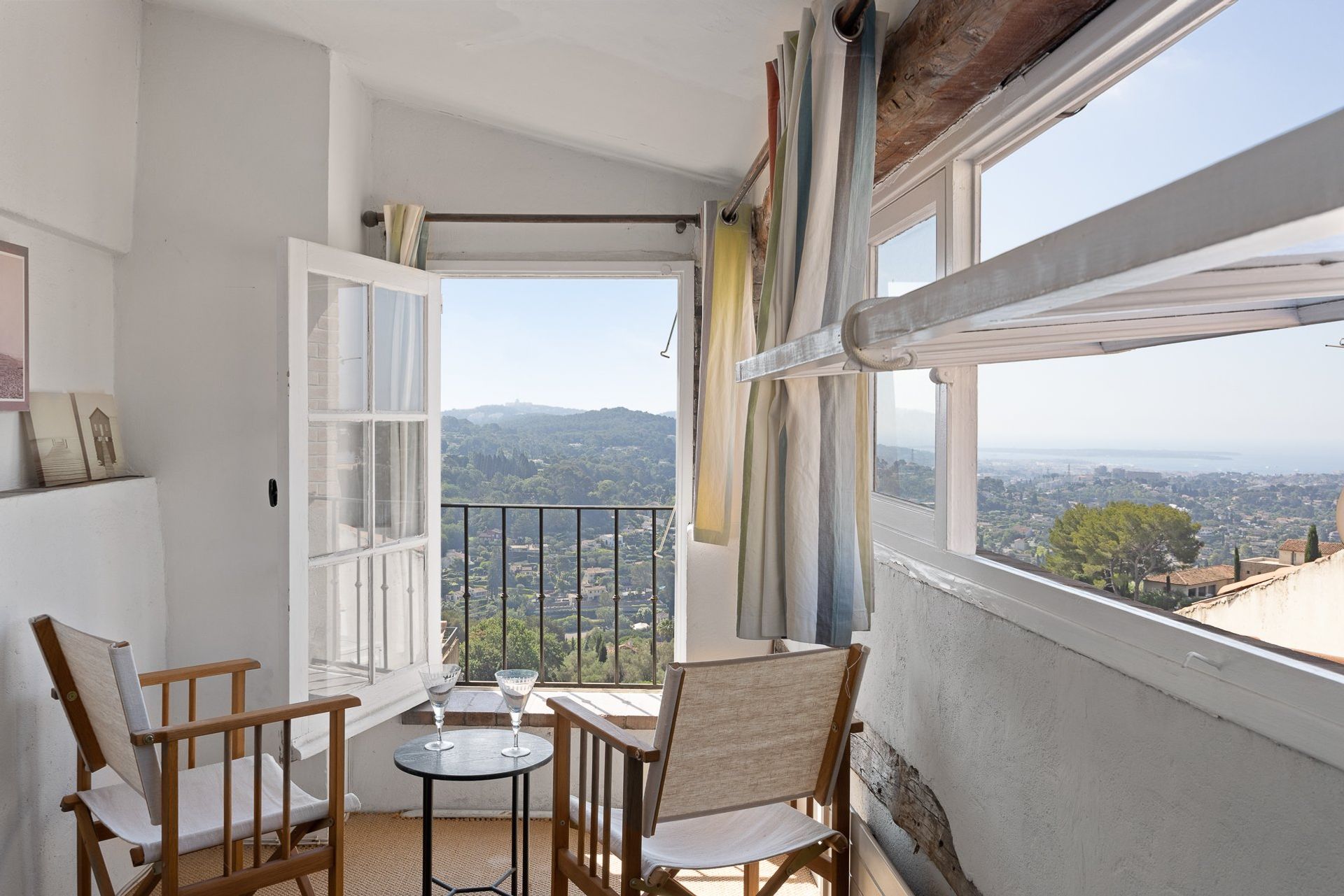 Talo sisään Mougins, Provence-Alpes-Côte d'Azur 10838593