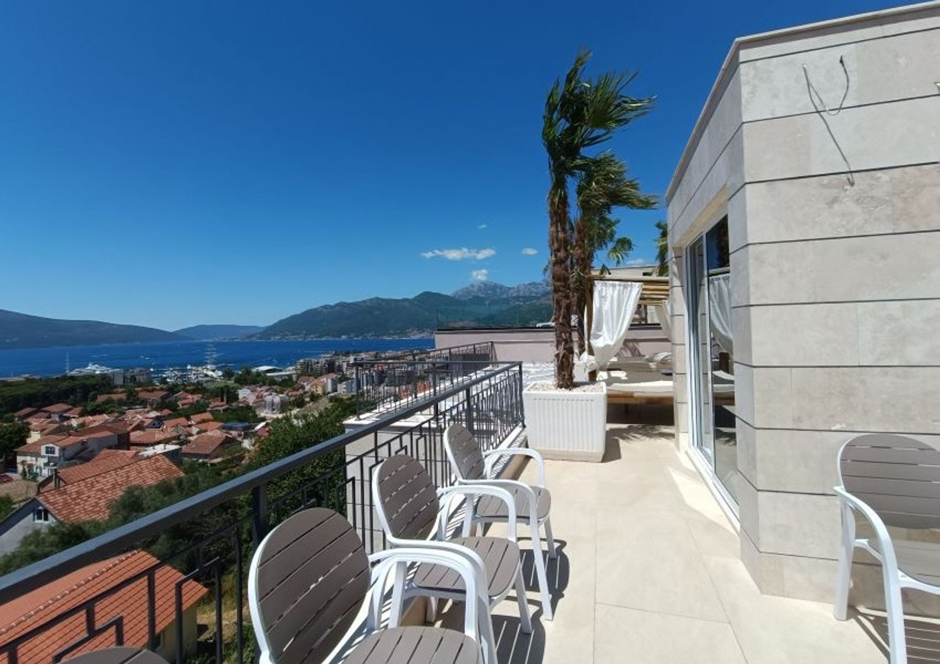 Condominio nel Tivat, Tivat Municipality 10838855